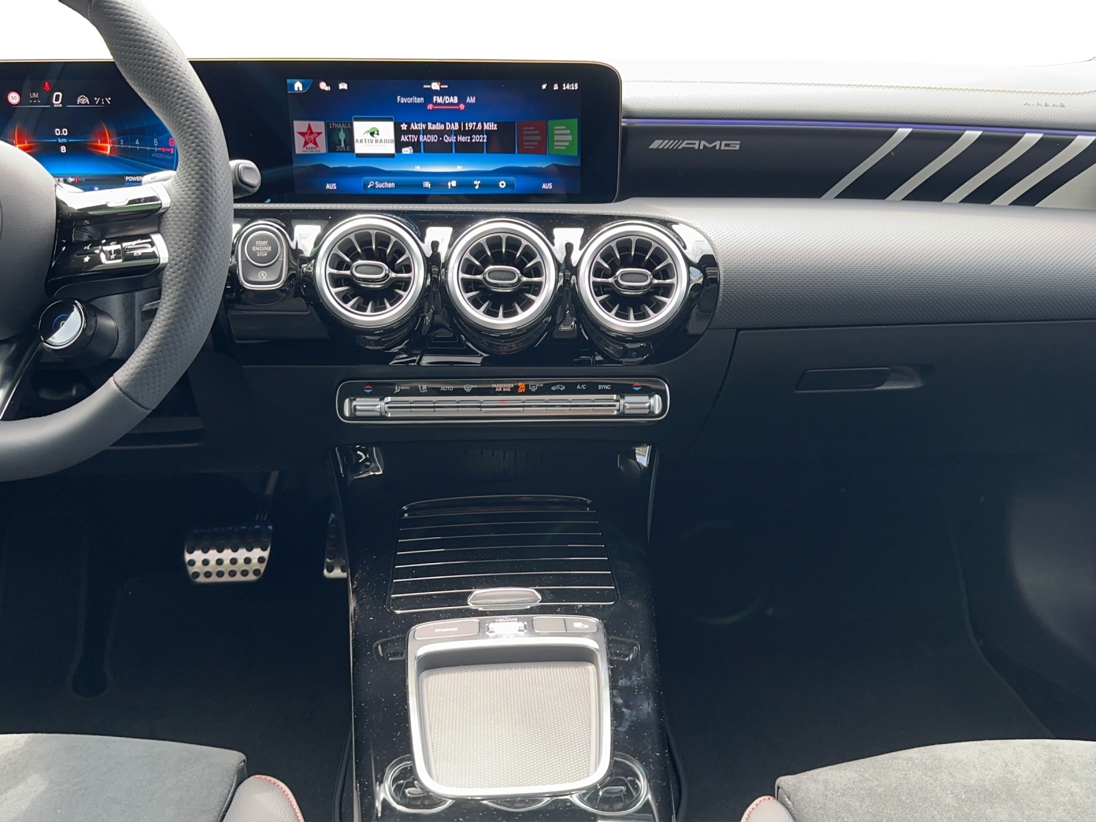 MERCEDES-BENZ CLA 35 AMG 4Matic 8G-DCT-image-13