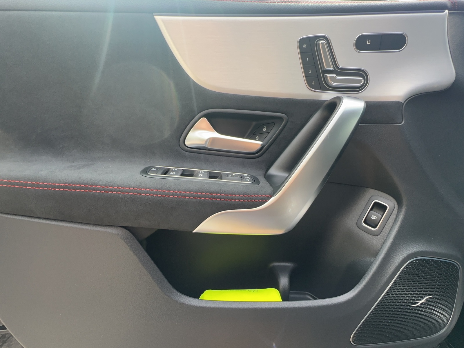 MERCEDES-BENZ CLA 35 AMG 4Matic 8G-DCT-image-12