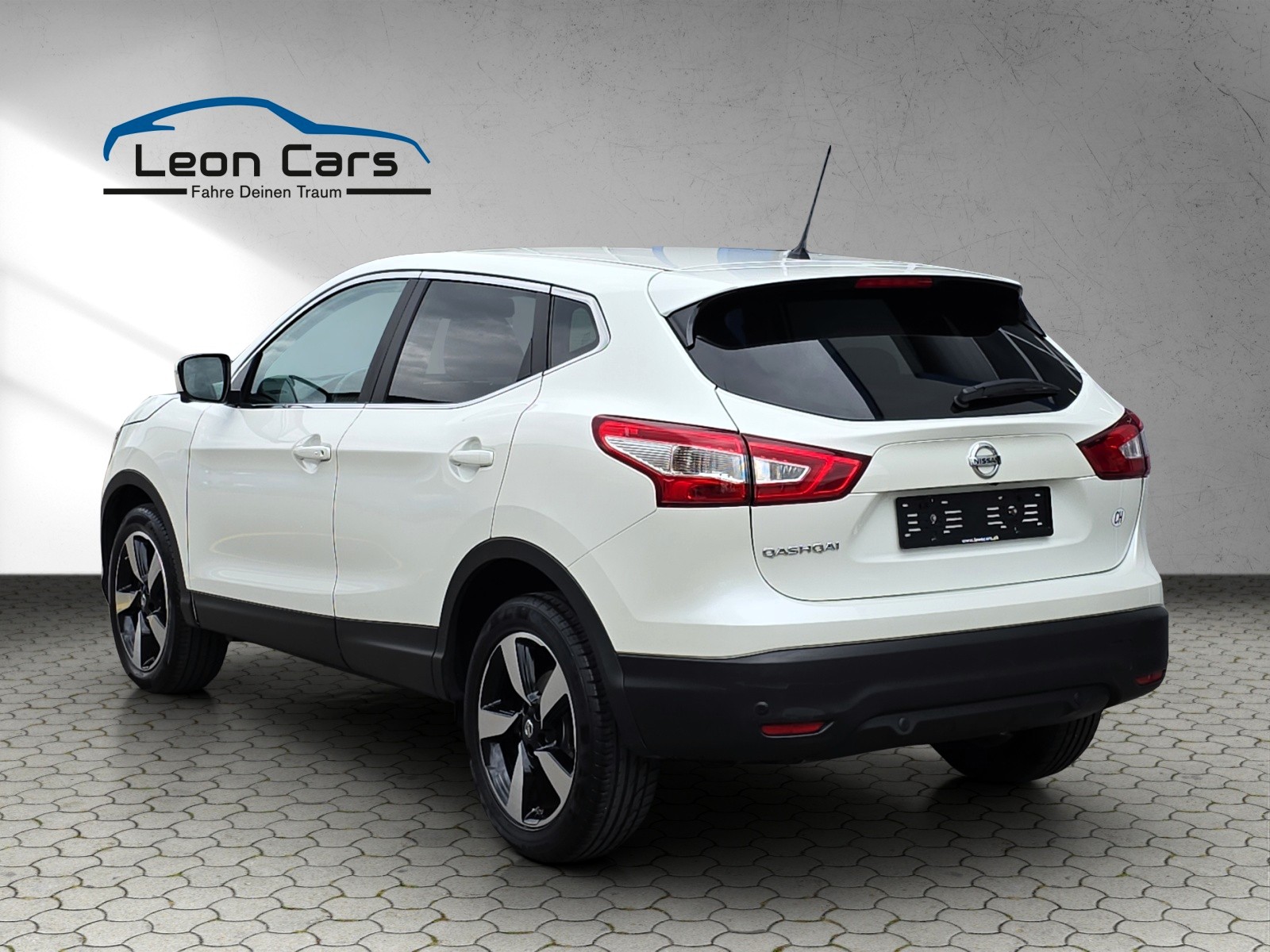 NISSAN Qashqai 1.2 DIG-T 360° Xtronic CVT-image-5