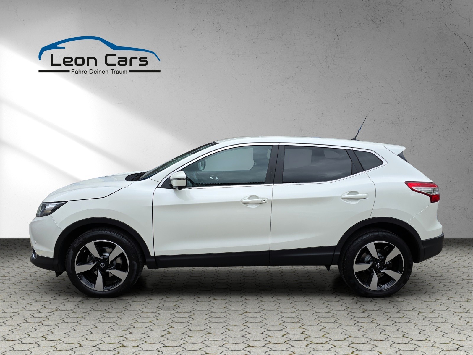 NISSAN Qashqai 1.2 DIG-T 360° Xtronic CVT-image-6