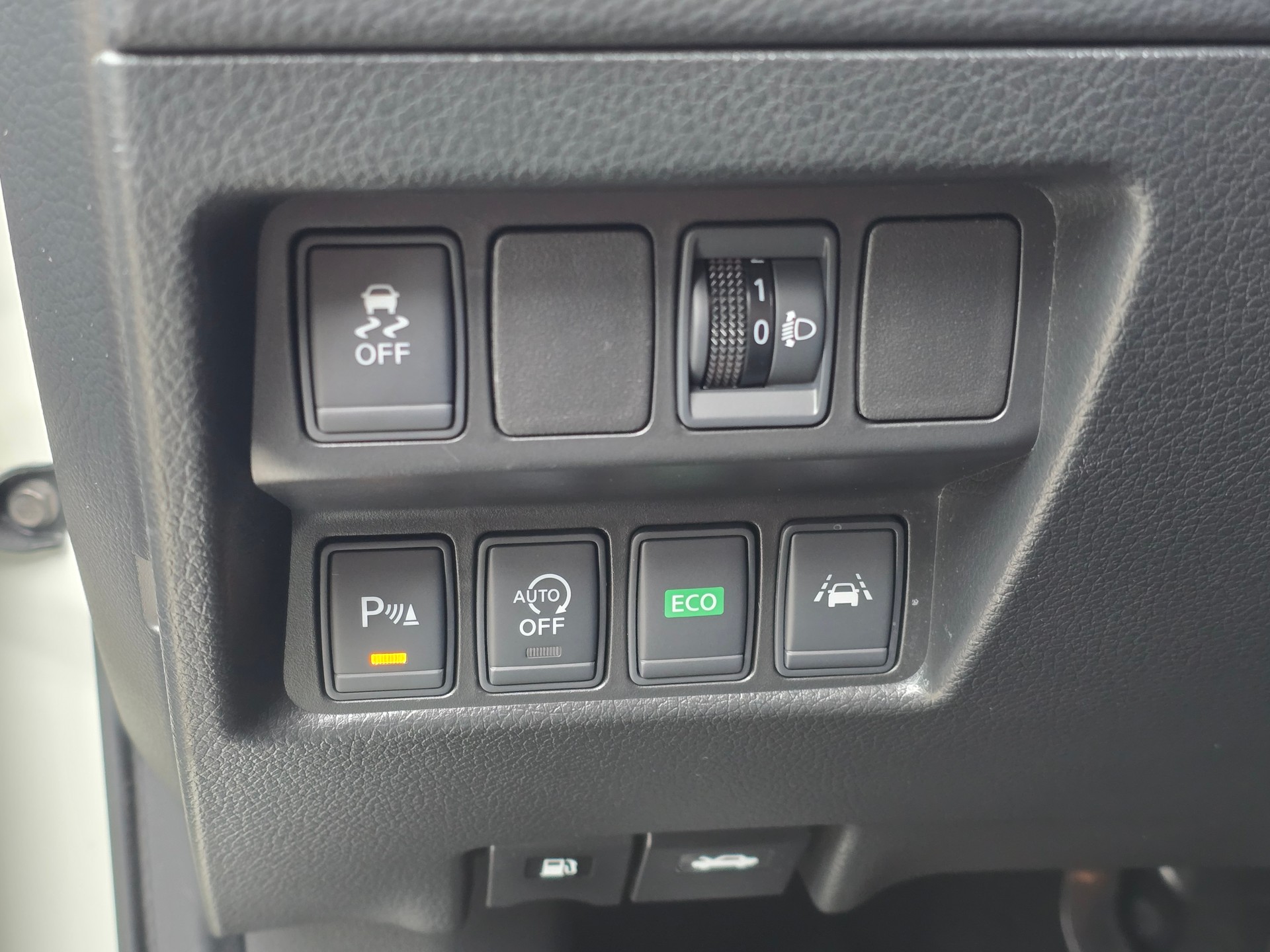 NISSAN Qashqai 1.2 DIG-T 360° Xtronic CVT-image-24