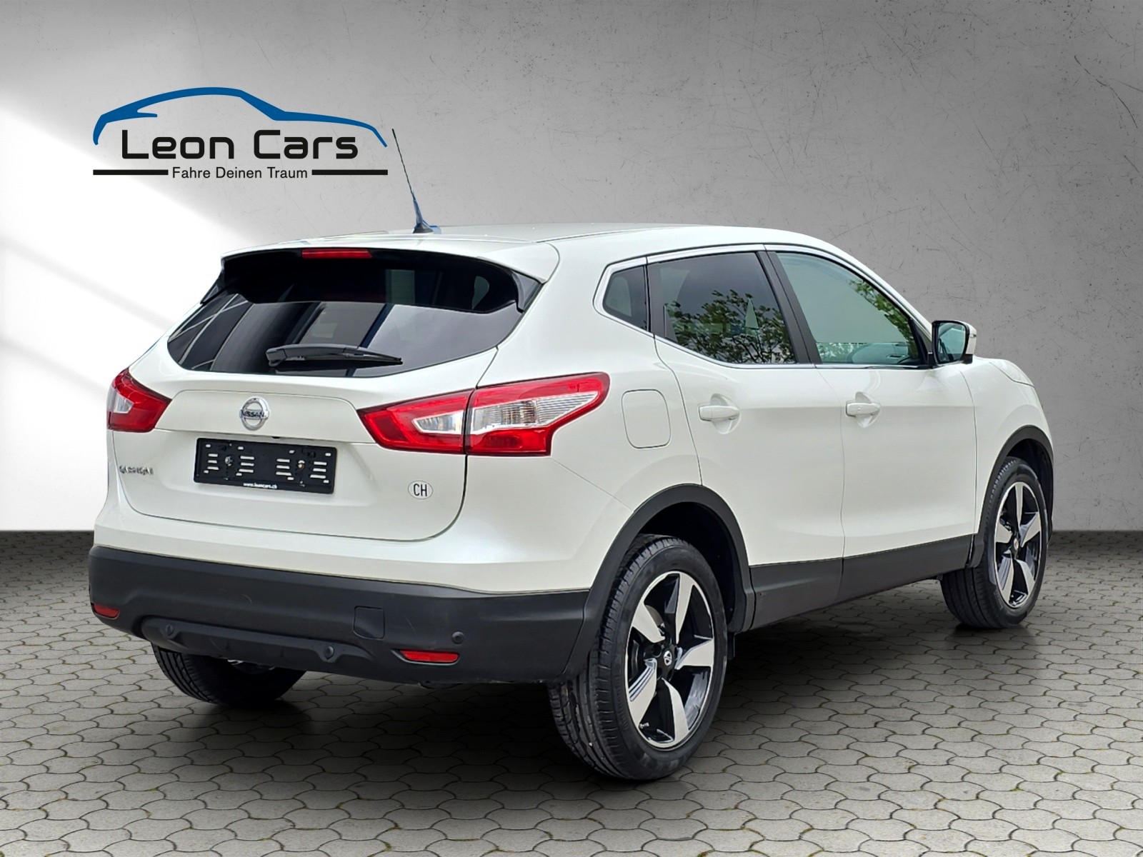 NISSAN Qashqai 1.2 DIG-T 360° Xtronic CVT-image-4