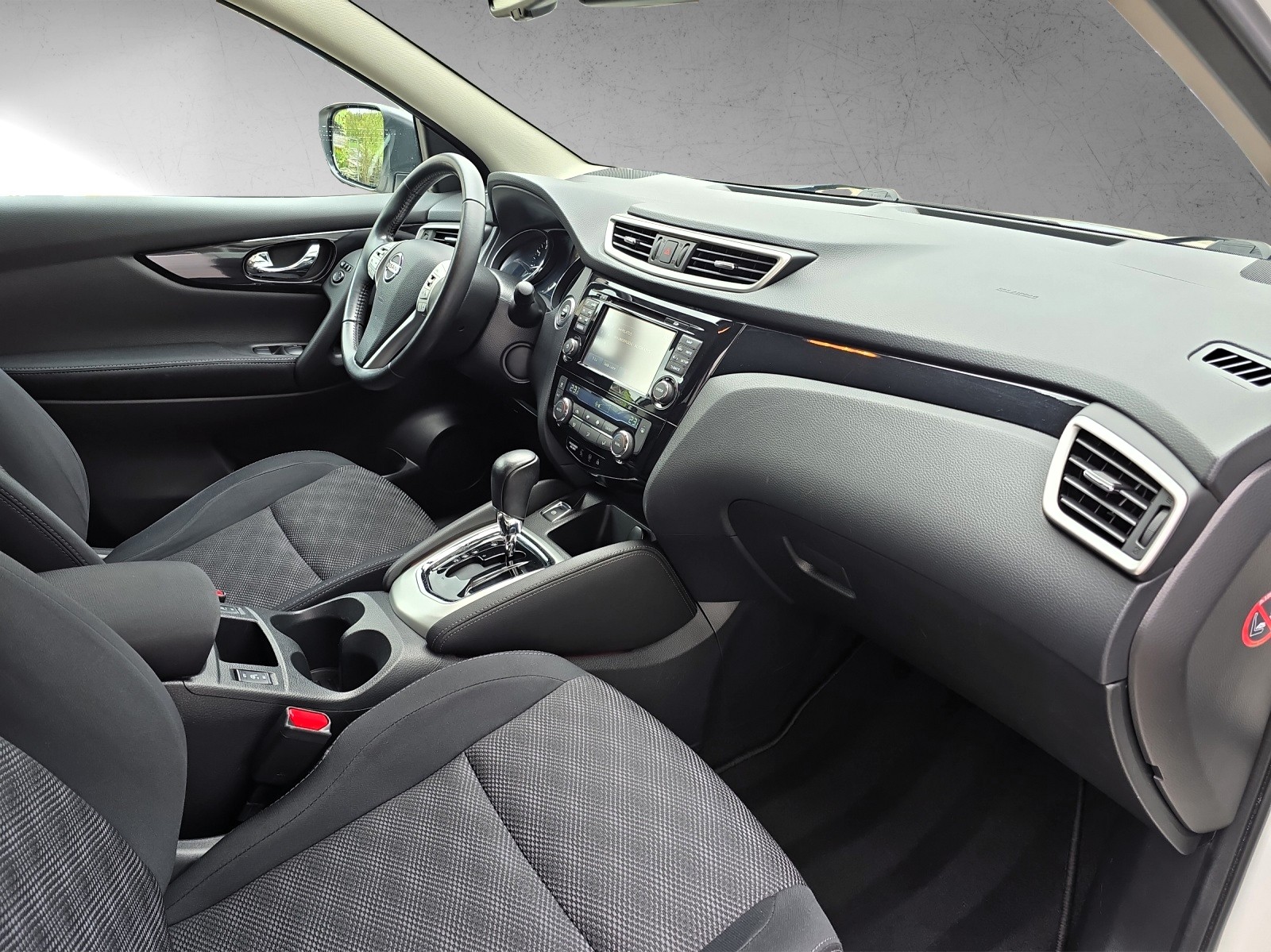 NISSAN Qashqai 1.2 DIG-T 360° Xtronic CVT-image-8