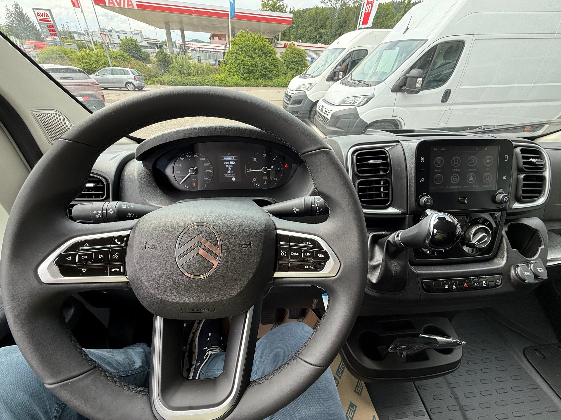 CITROEN Jumper L3H2 35 2.2 BHDI 180 PS AT8 Nebellampen Lederlenkrad. Alle Grössen verfügbar!-image-10