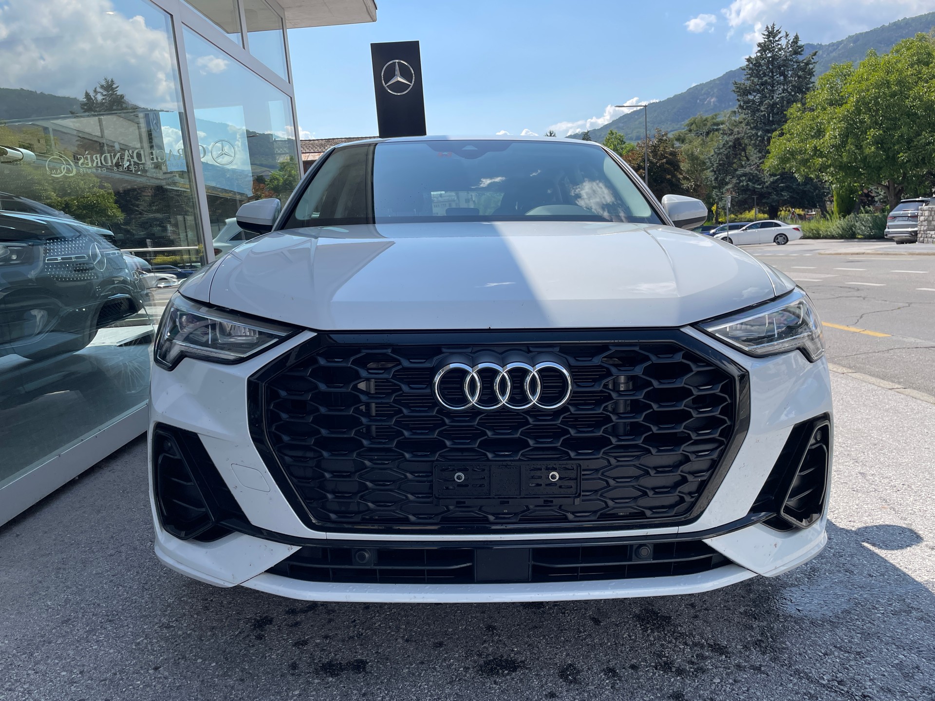 AUDI Q3 Sportback 35 TFSI S line Attraction S-tronic-image-1