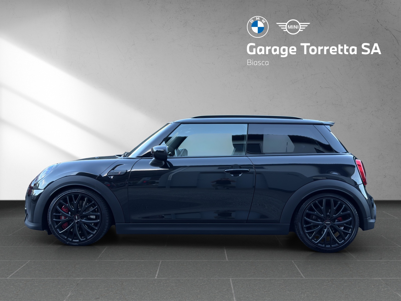 MINI Cooper S - Edition JCW-image-1