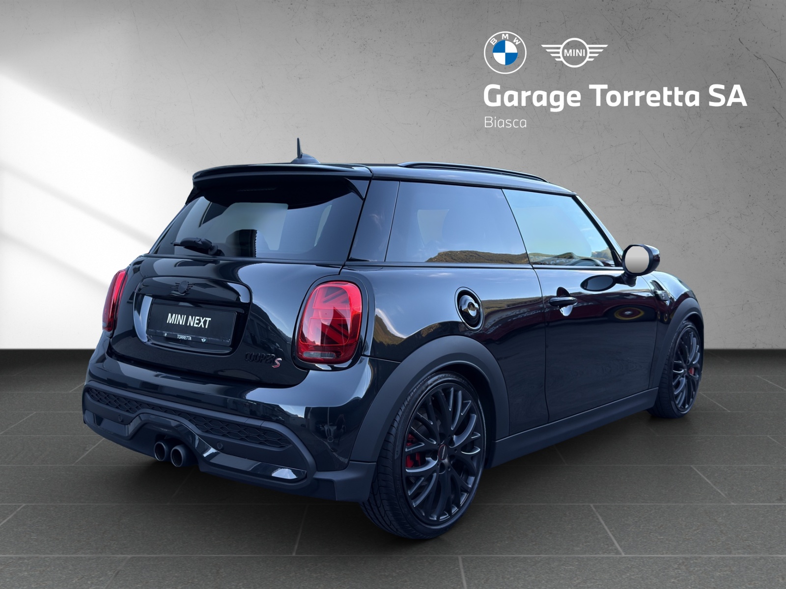 MINI Cooper S - Edition JCW-image-4