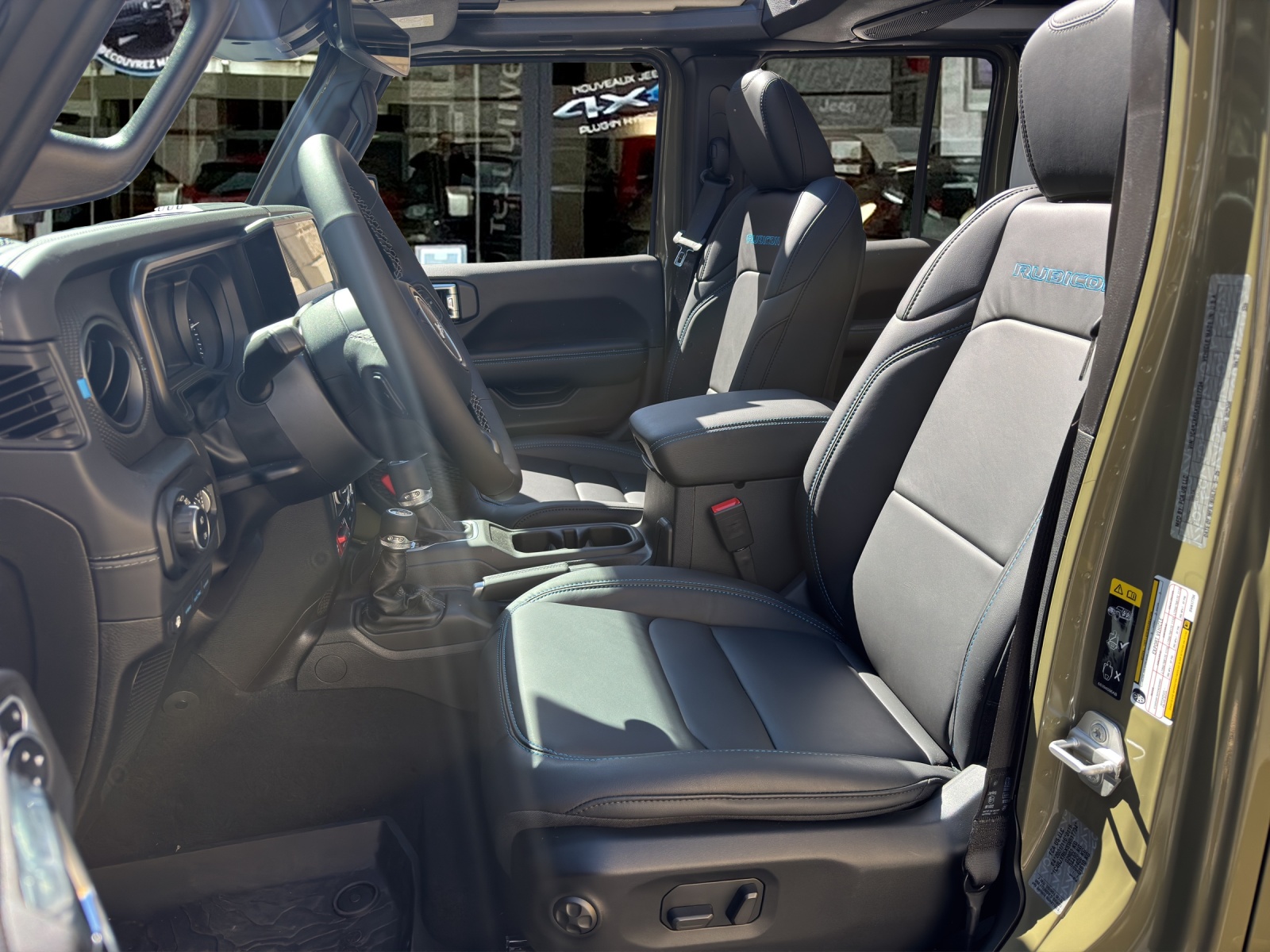 JEEP Wrangler 2.0 PHEV Unlimited Rubicon Automatic Soft Top-image-8