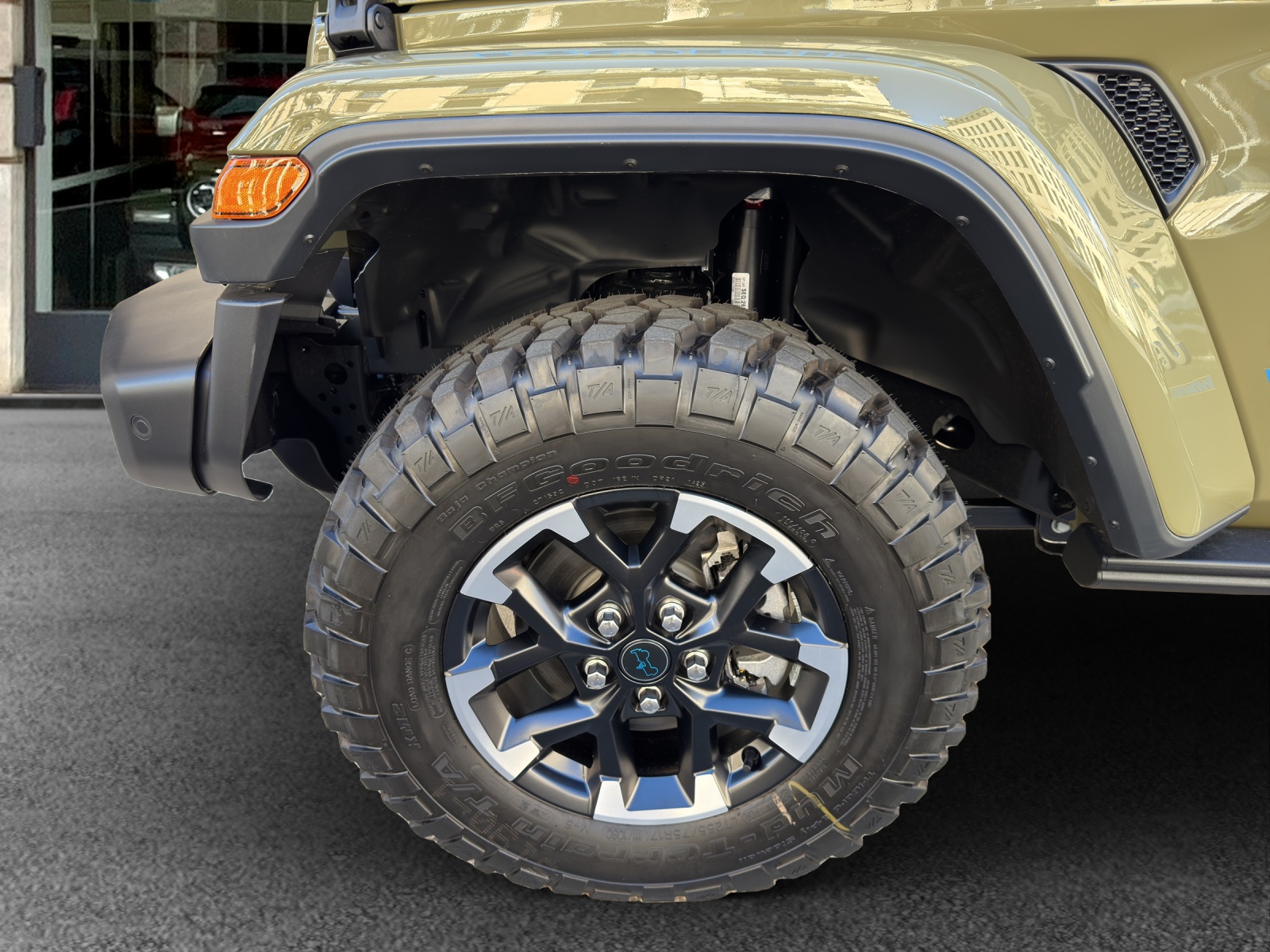 JEEP Wrangler 2.0 PHEV Unlimited Rubicon Automatic Soft Top-image-19