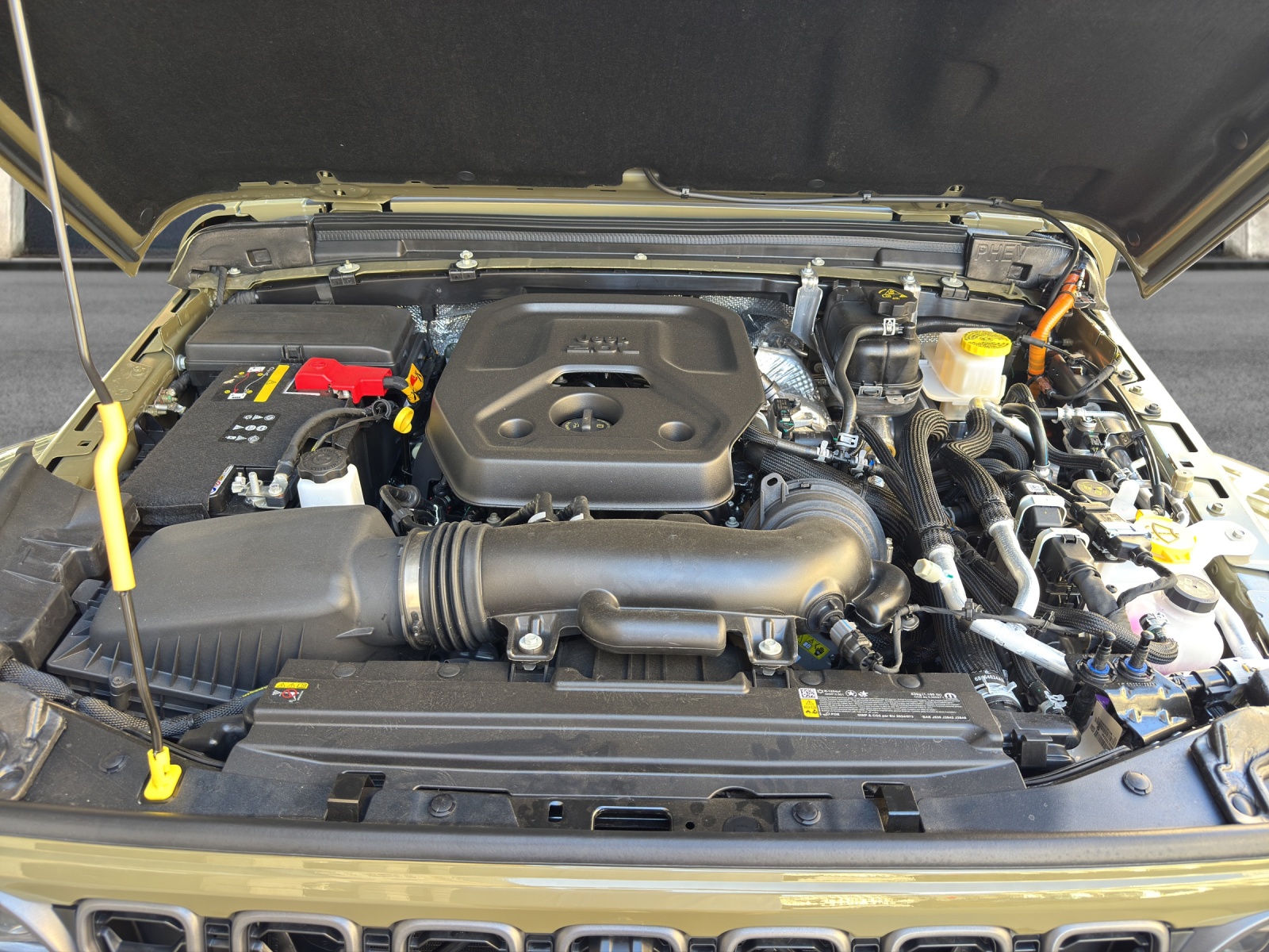 JEEP Wrangler 2.0 PHEV Unlimited Rubicon Automatic Soft Top-image-18