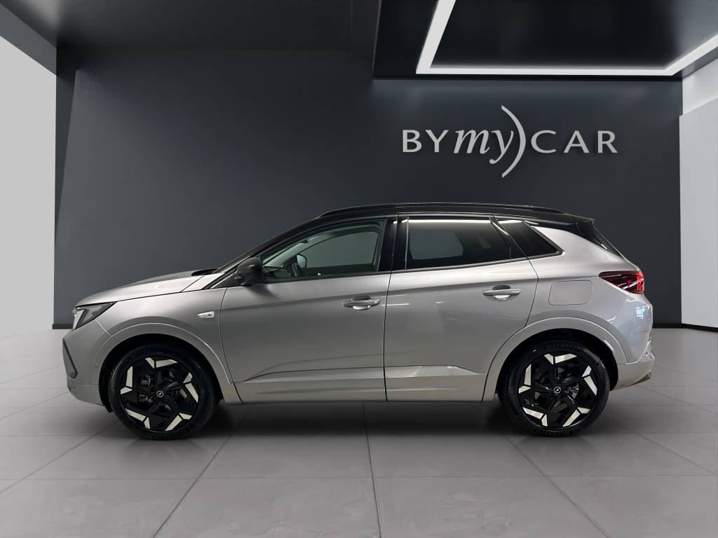 OPEL Grandland 1.6 Hybrid4 GSe Automatik-image-2
