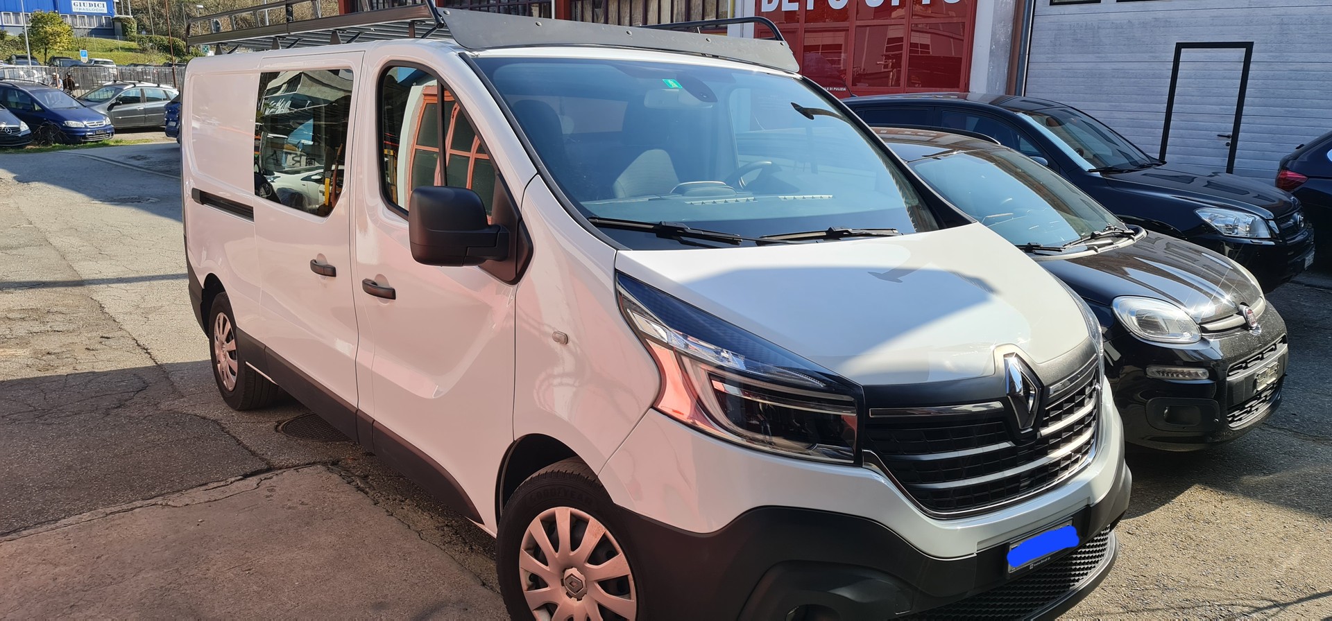 RENAULT Trafic 2.0 ENERGY dCi170 EDC 3.0t Business L2H1 A-image-0