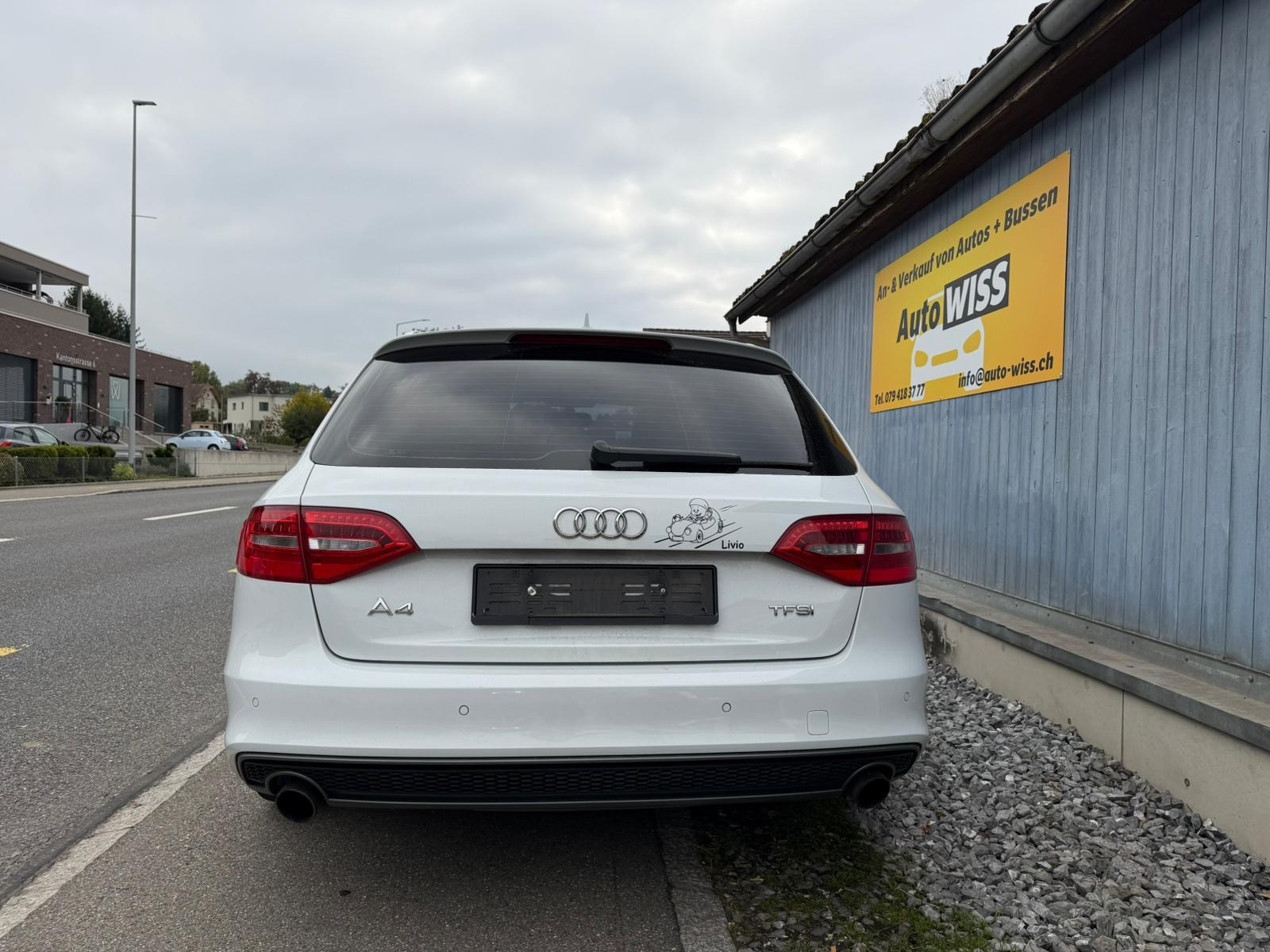AUDI A4-image-6