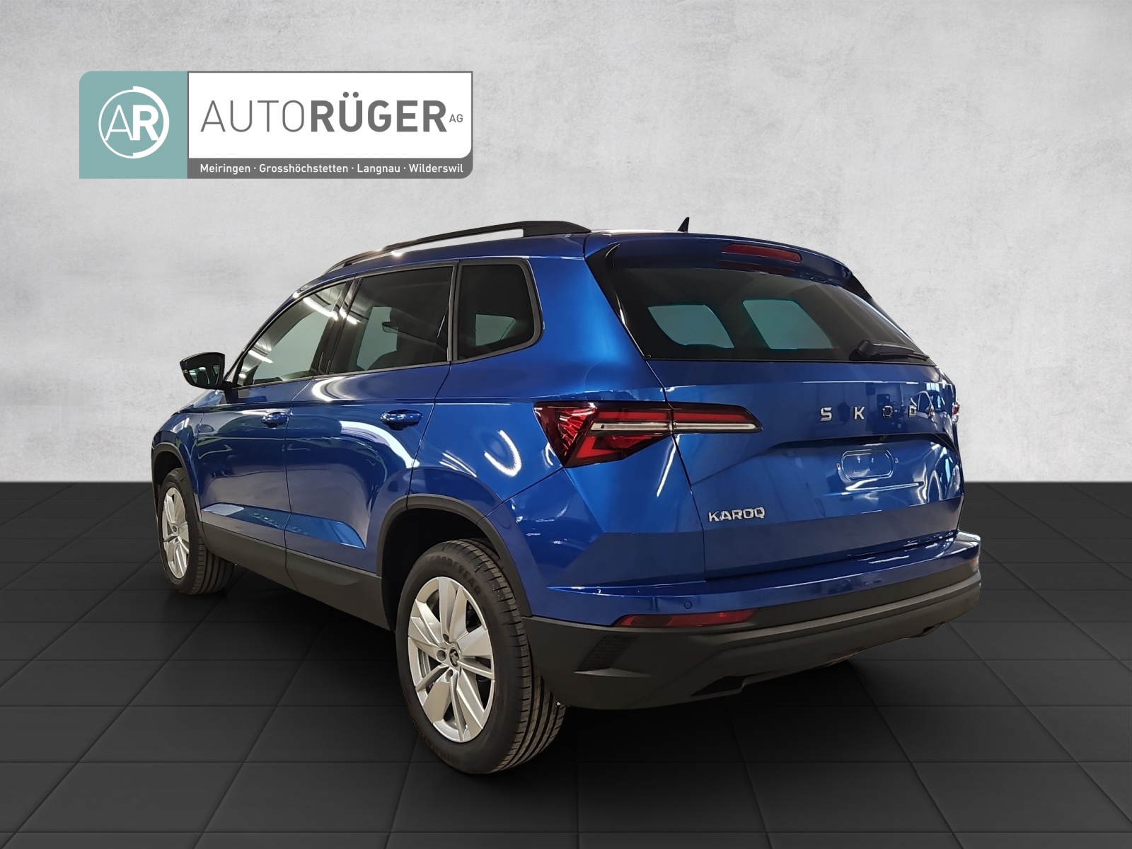 SKODA Karoq 1.0 TSI Selection-image-3