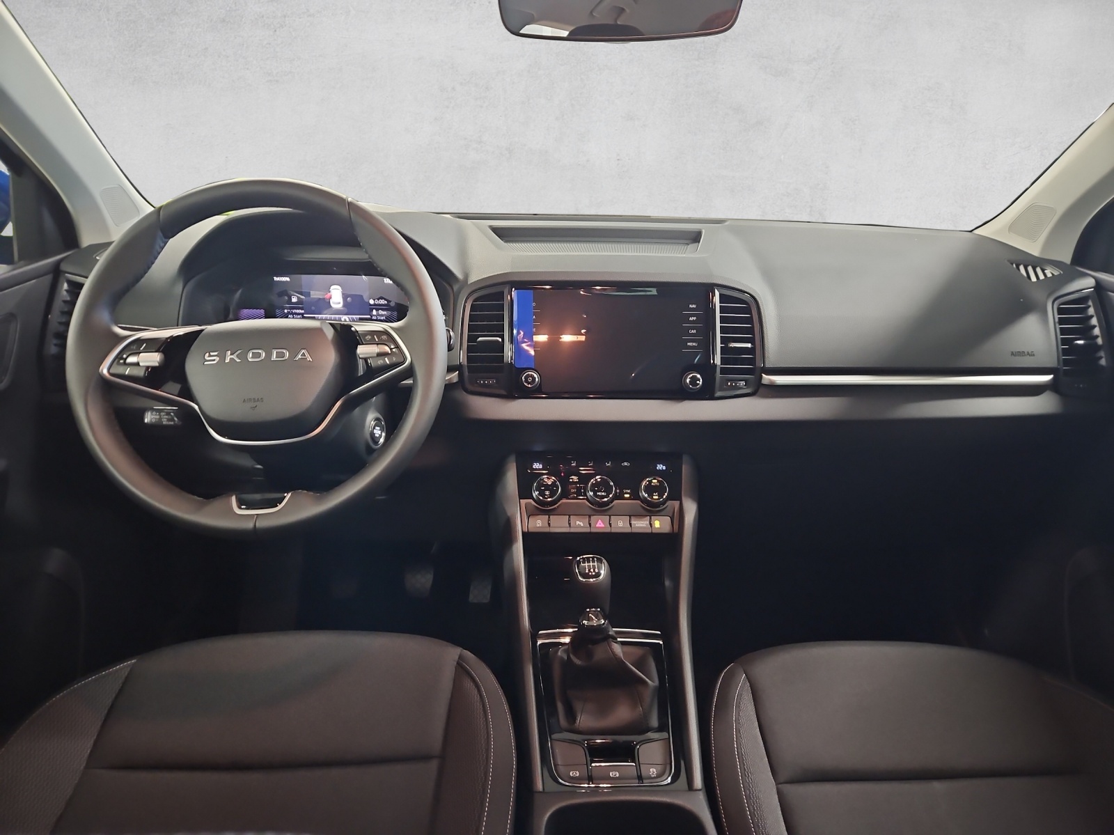SKODA Karoq 1.0 TSI Selection-image-8