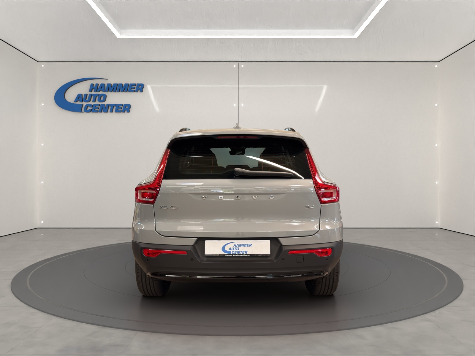 VOLVO XC40 2.0 B4 MH Ultra Dark-image-3