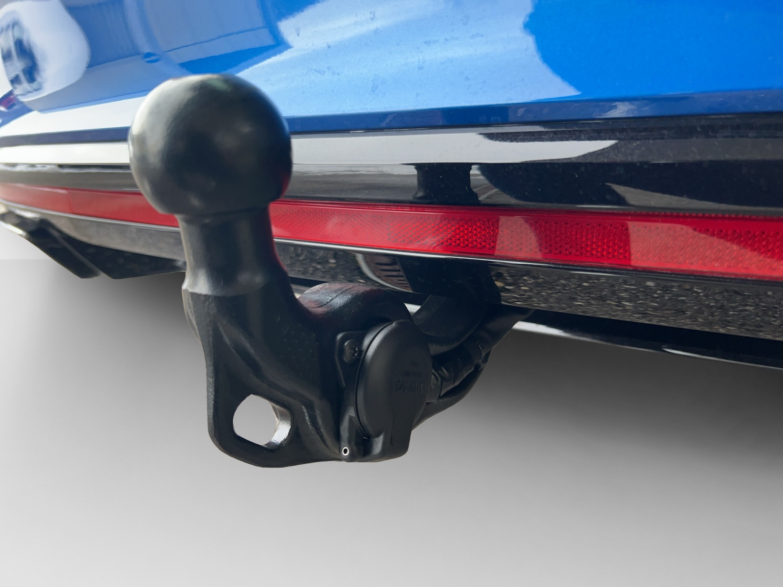 SKODA Octavia Combi 2.0 TSI DSG RS-image-13
