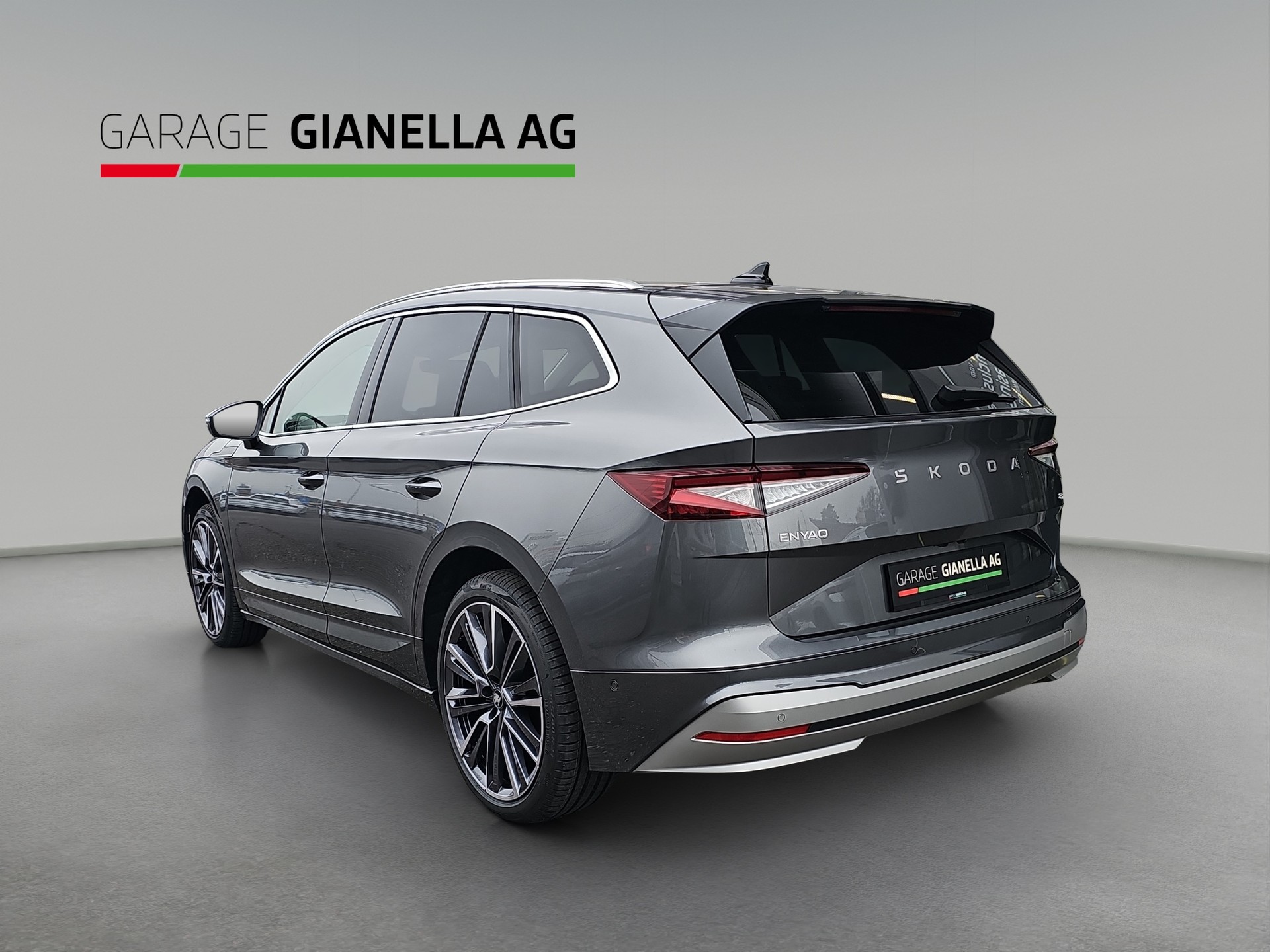 SKODA Enyaq 85x 4x4-showroom-element-2