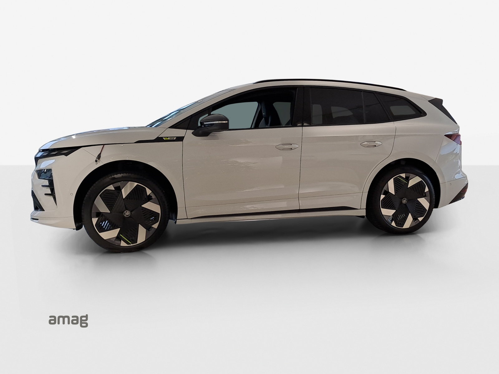 SKODA Enyaq 4x4 RS-image-1