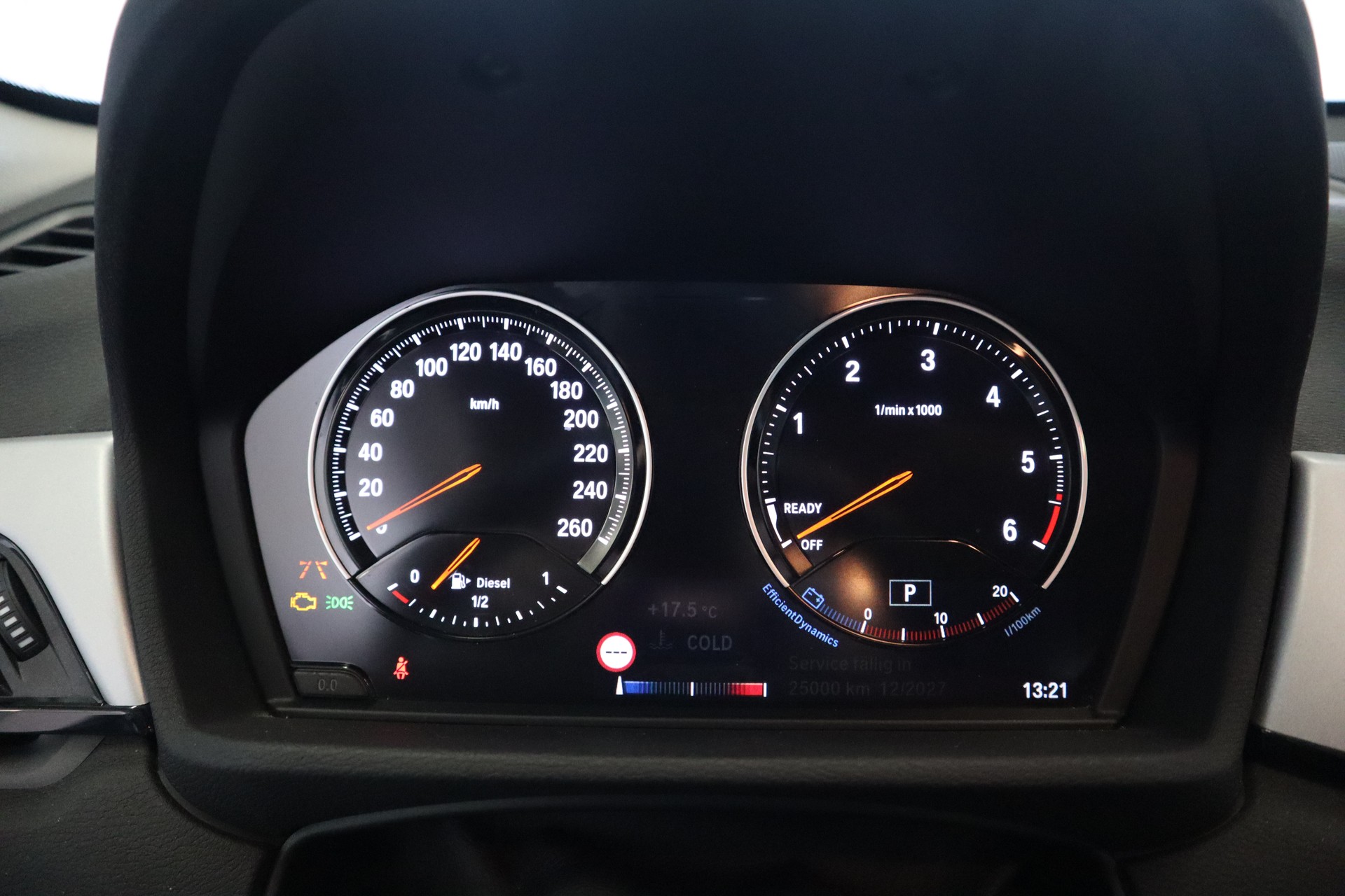 BMW X1 xDrive 20d Steptronic 4x4 Euro 6-image-8