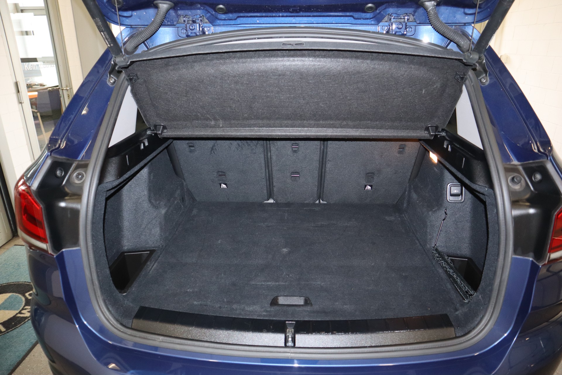 BMW X1 xDrive 20d Steptronic 4x4 Euro 6-image-13