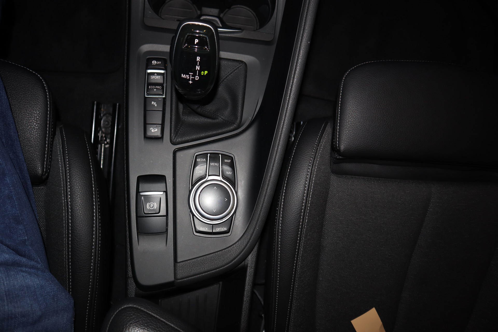 BMW X1 xDrive 20d Steptronic 4x4 Euro 6-image-11
