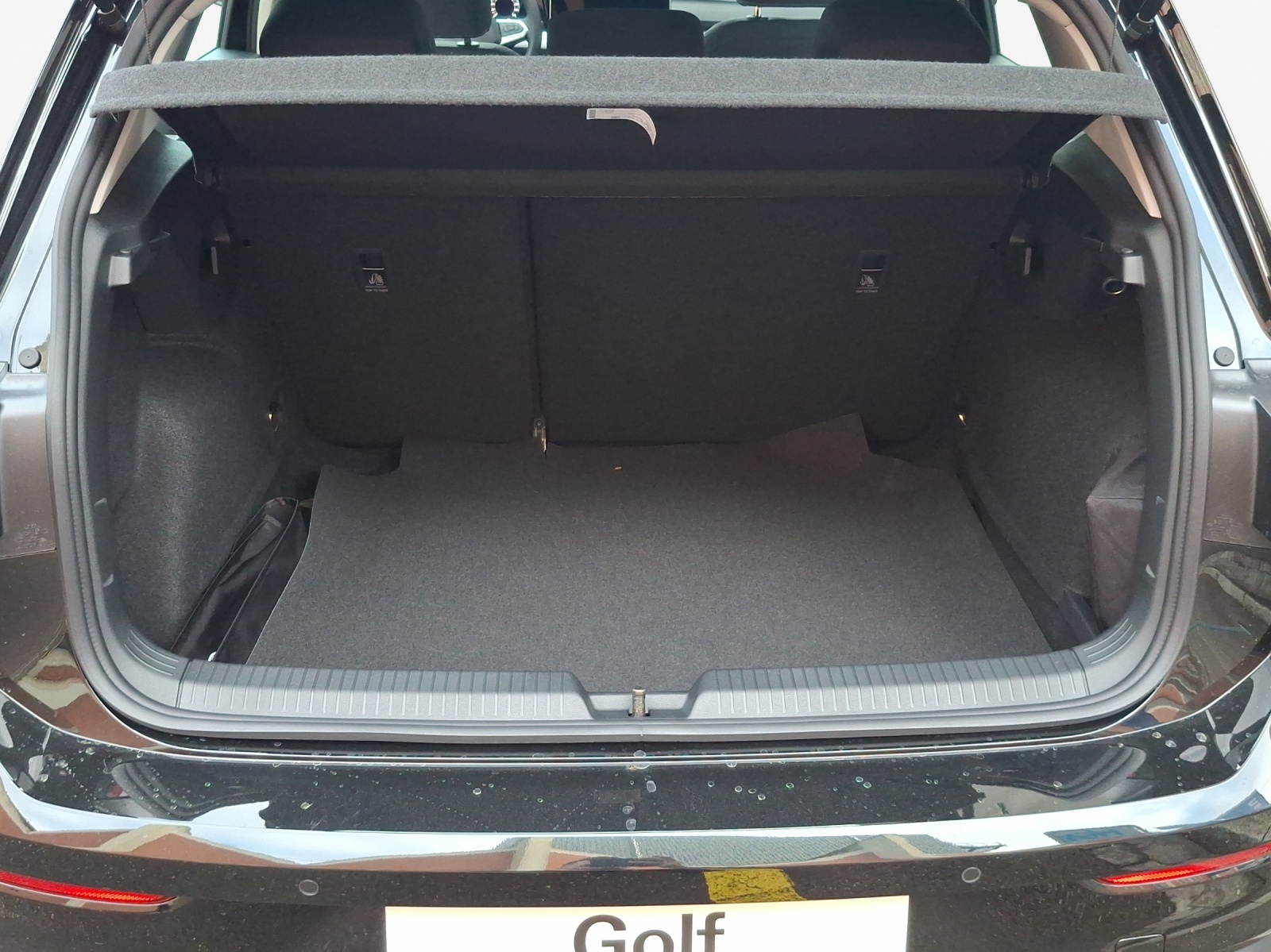 VW Golf 1.5 e TSI mHEV Basis DSG-image-12
