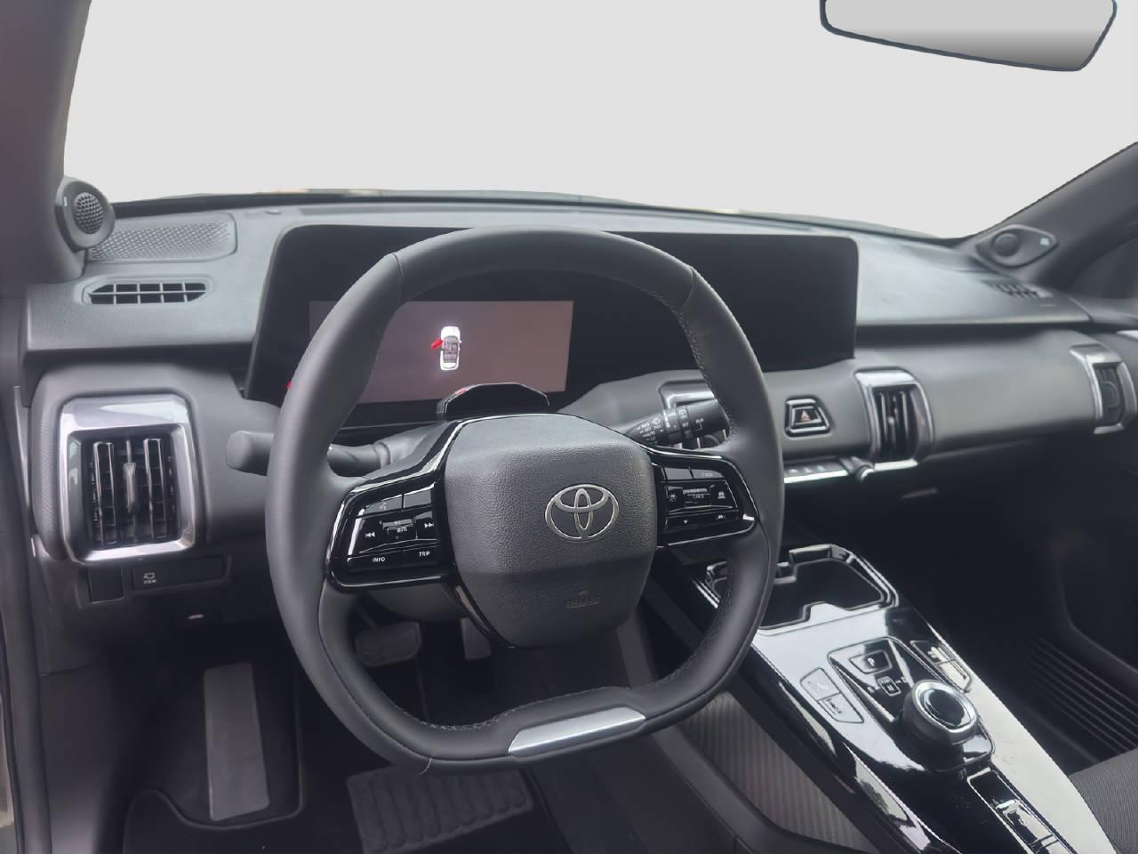 TOYOTA Urban Cruiser Premium AWD-image-11