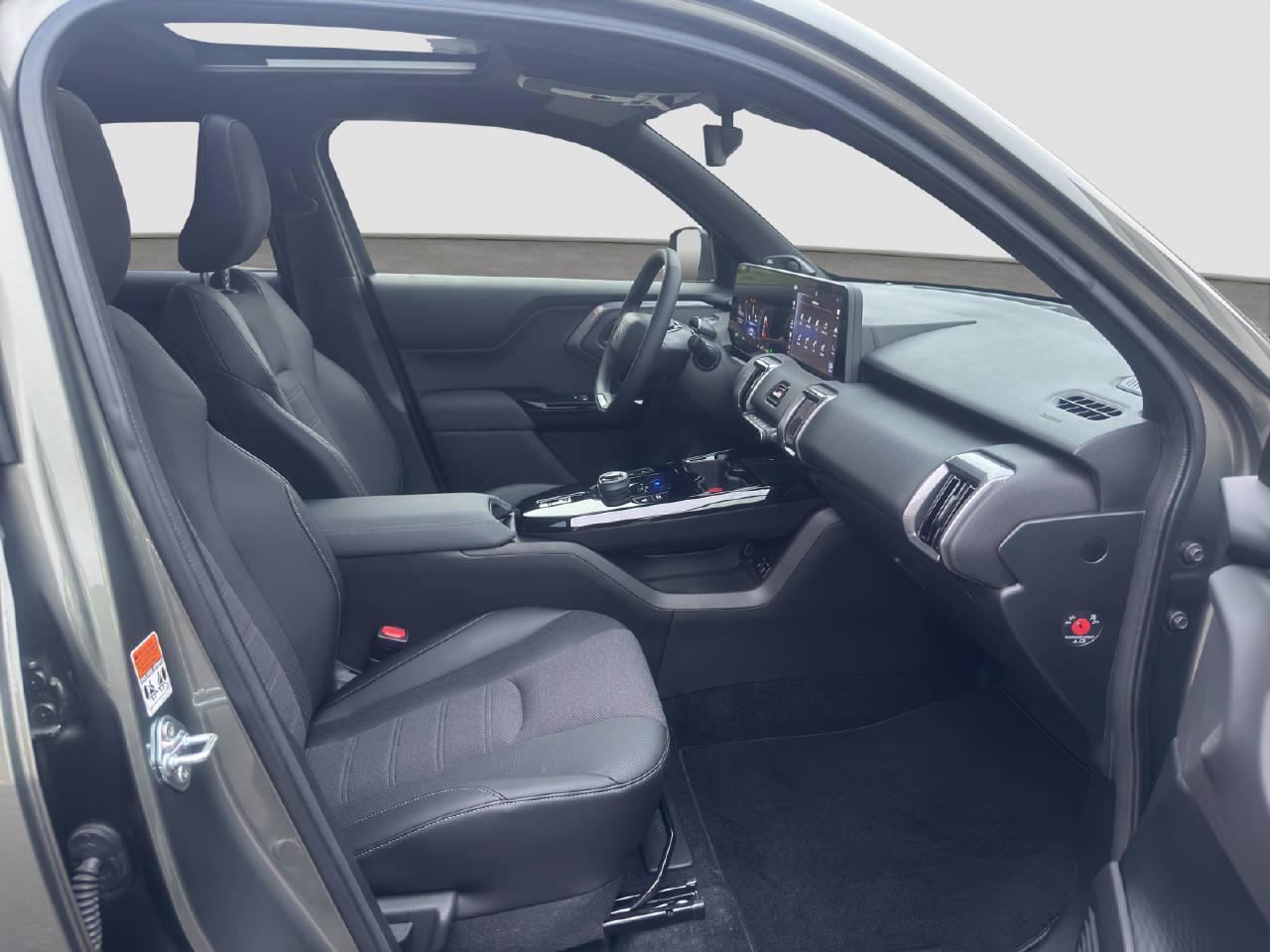 TOYOTA Urban Cruiser Premium AWD-image-15