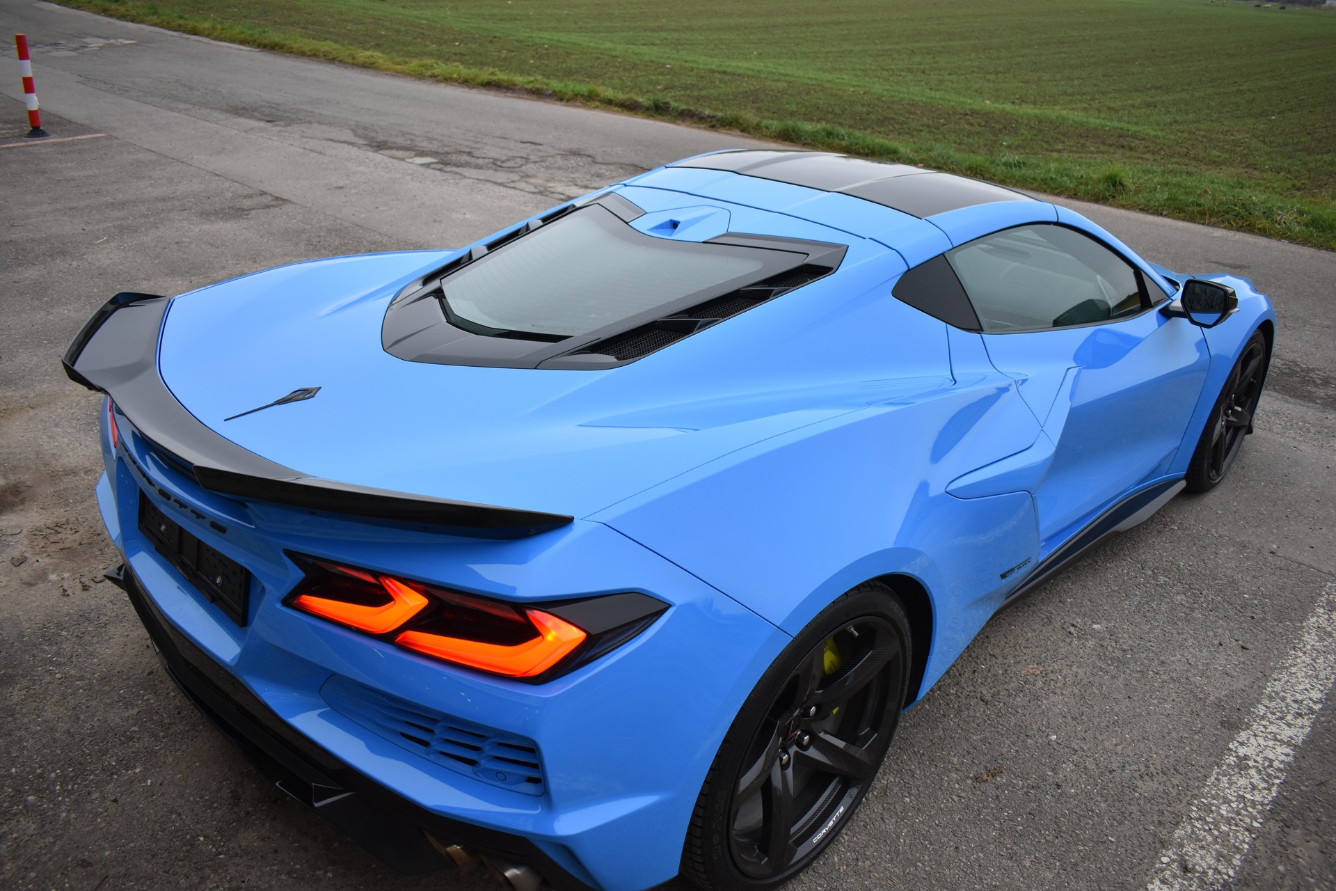 CHEVROLET Corvette C8 E-Ray-image-5