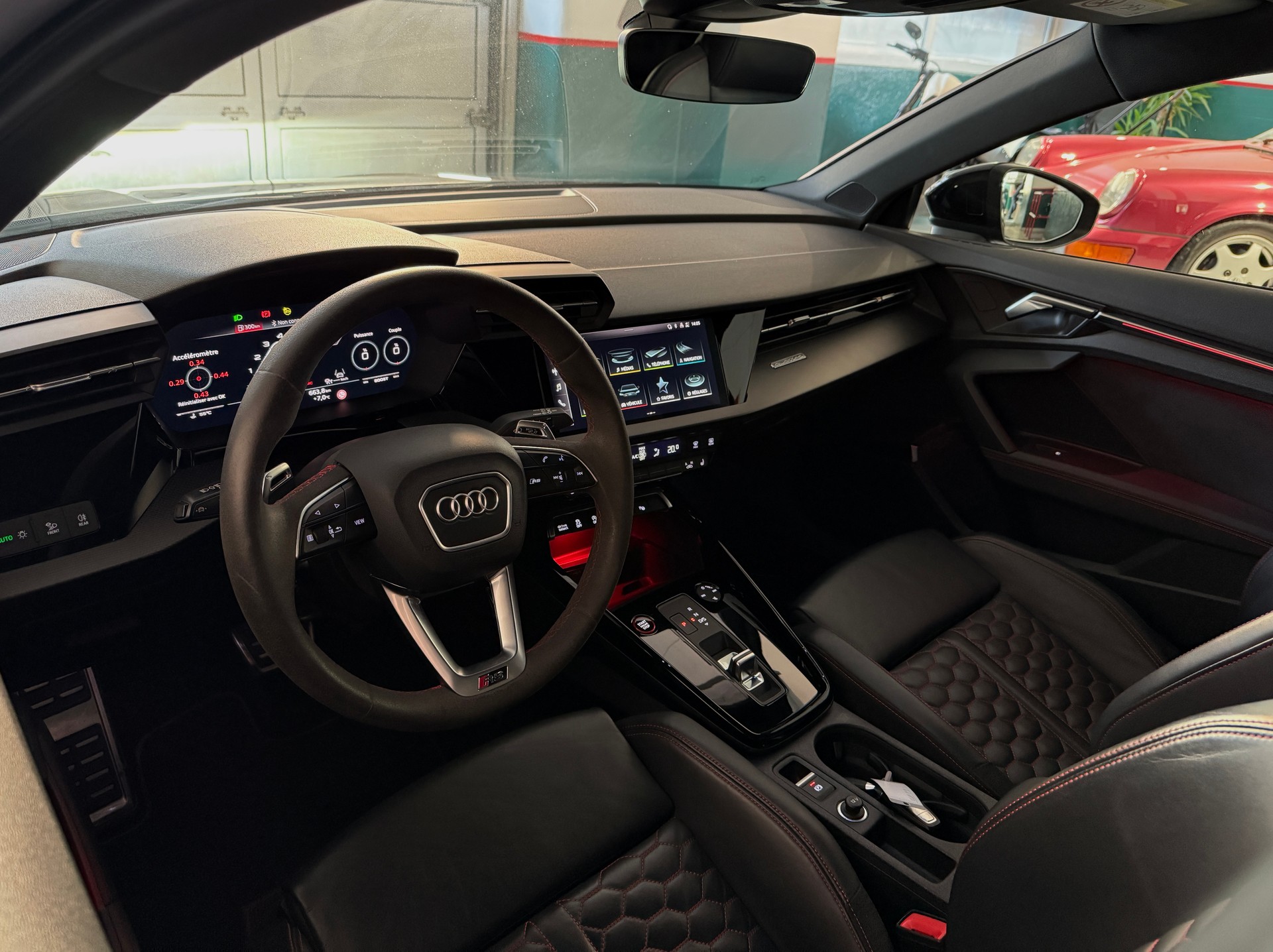 AUDI RS3 Sportback 2.5 TSI quattro S-tronic full black* freins ceramic*-image-12