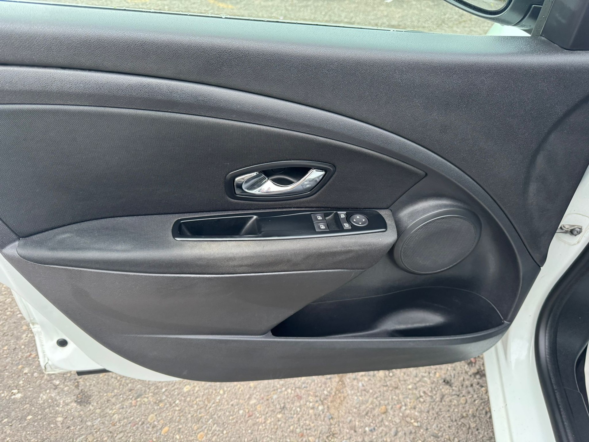 RENAULT Mégane Grandtour 1.5 dCi Expression-image-14