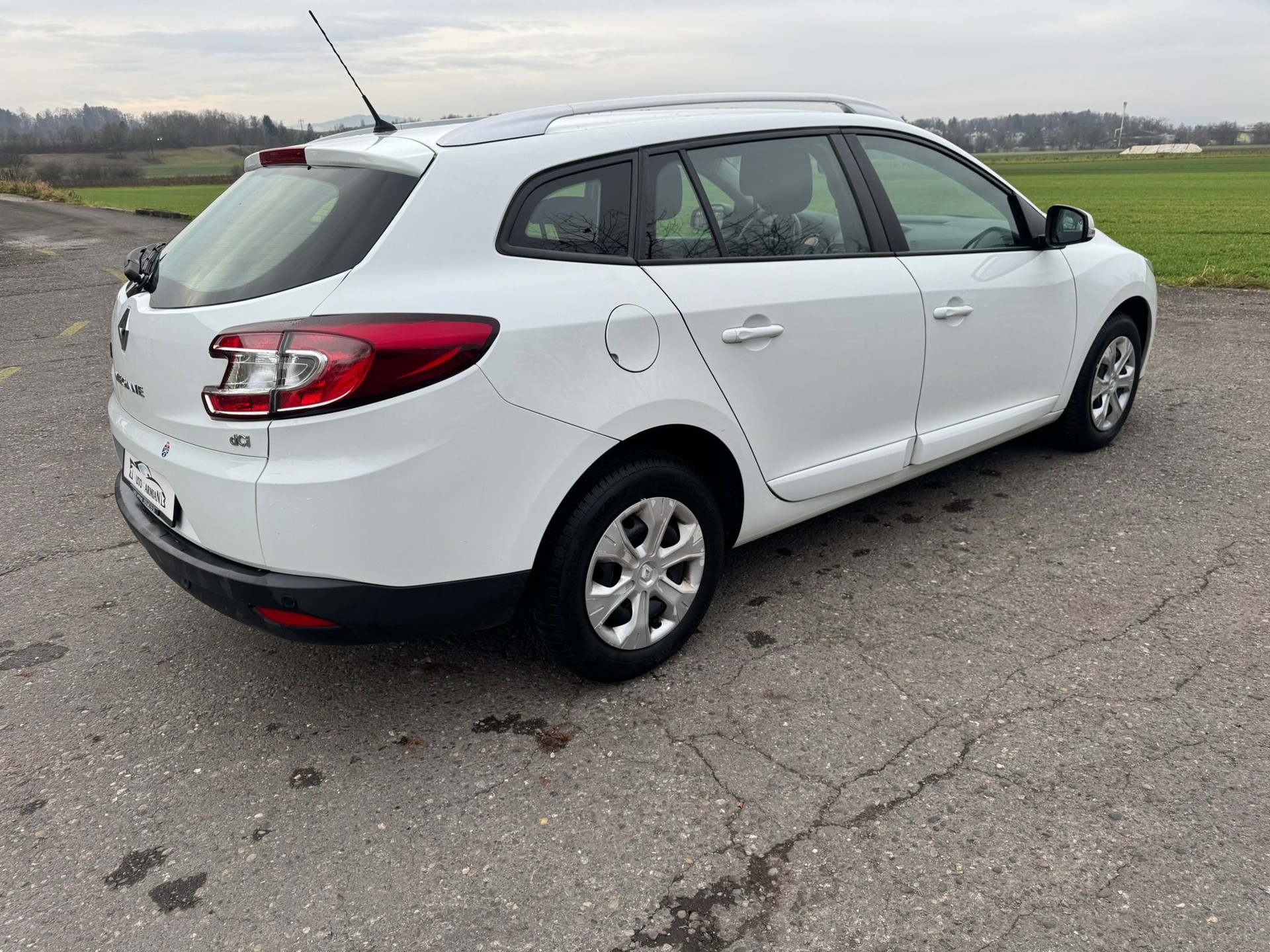 RENAULT Mégane Grandtour 1.5 dCi Expression-image-4