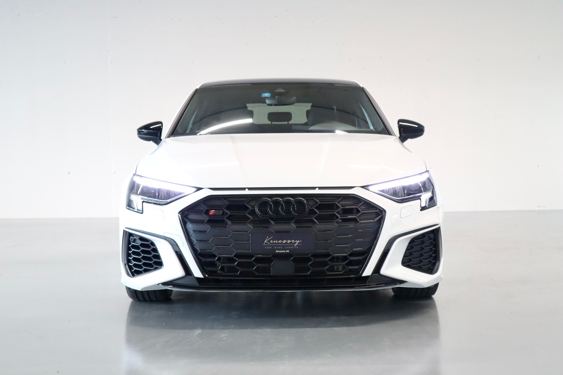 AUDI S3 Limousine 2.0 TFSI quattro S-tronic-image-6