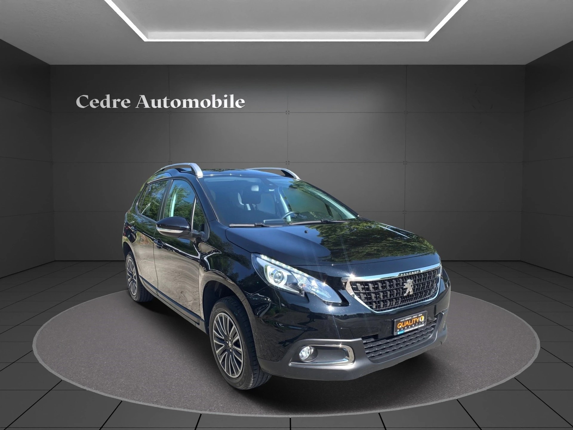 PEUGEOT 2008 1.2 PureTech Active-image-1