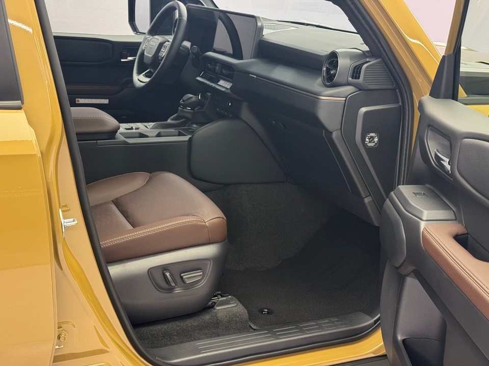 Land Cruiser 2.8 D 48V Invincible AWD