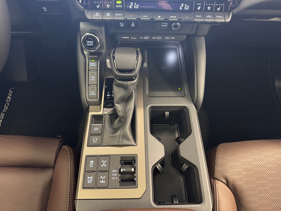 Land Cruiser 2.8 D 48V Invincible AWD