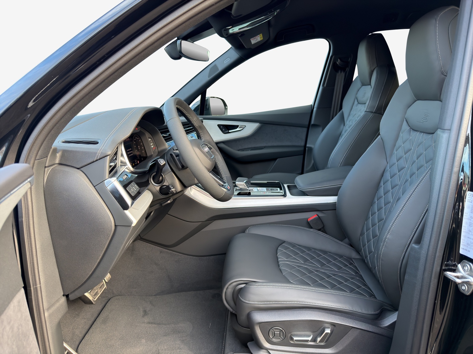 AUDI Q7 SUV TDI quattro 210 kW S Line tiptronic-image-3
