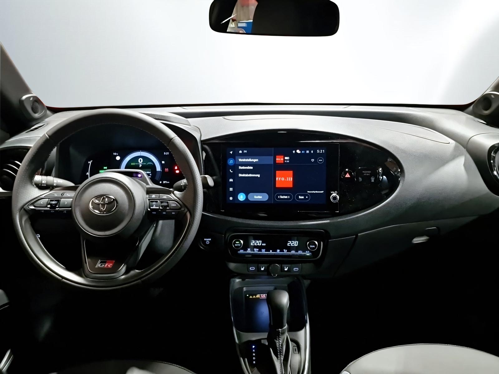 TOYOTA Aygo X 1.5 VVT-i HSD GR Sport-image-9