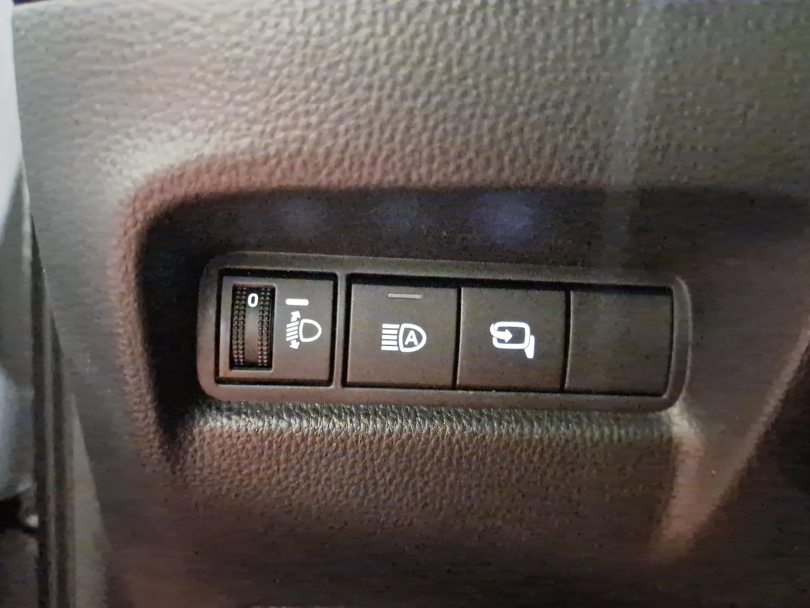 TOYOTA Aygo X 1.5 VVT-i HSD GR Sport-image-14