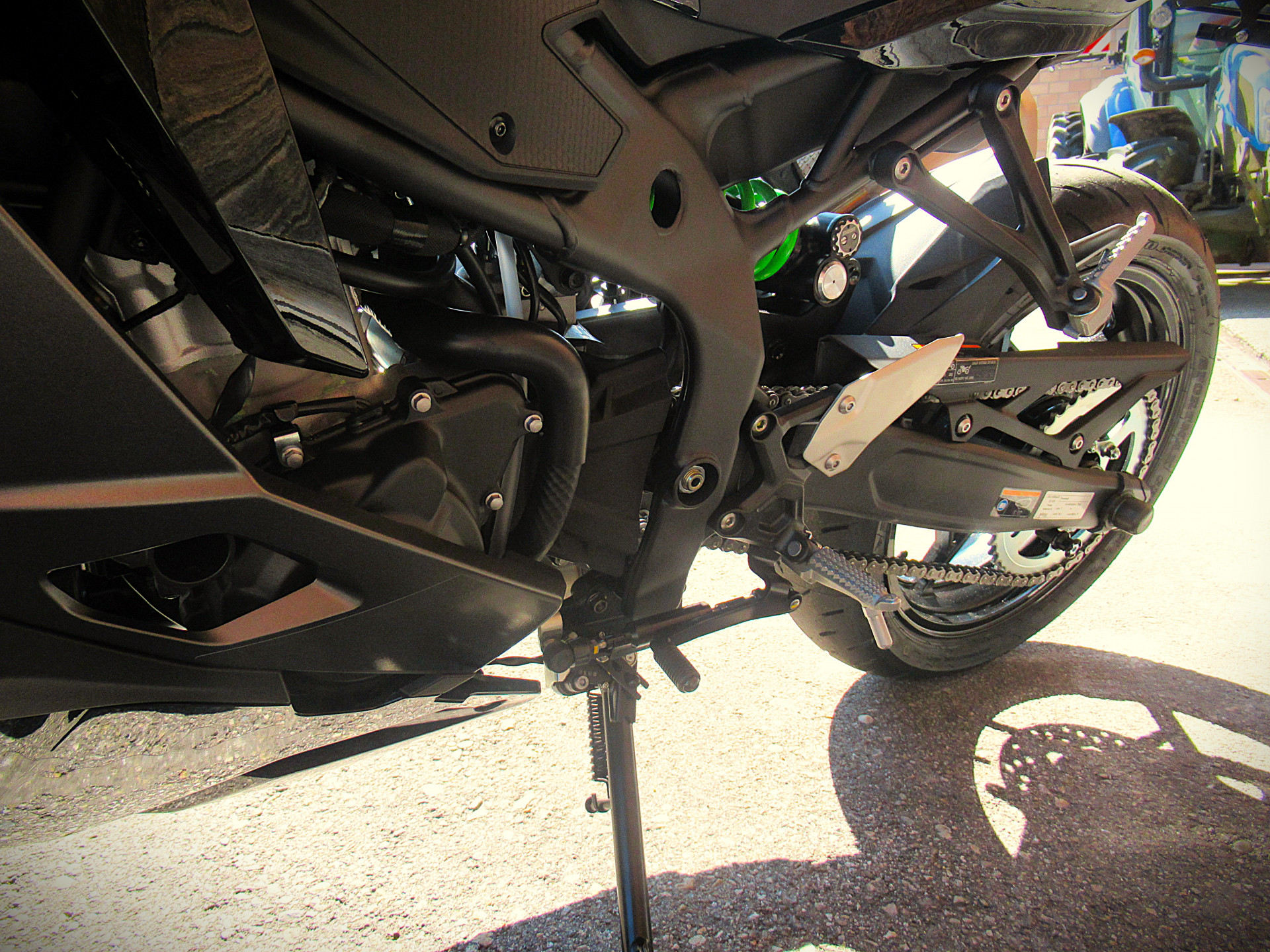 KAWASAKI Ninja ZX-4RR-image-6