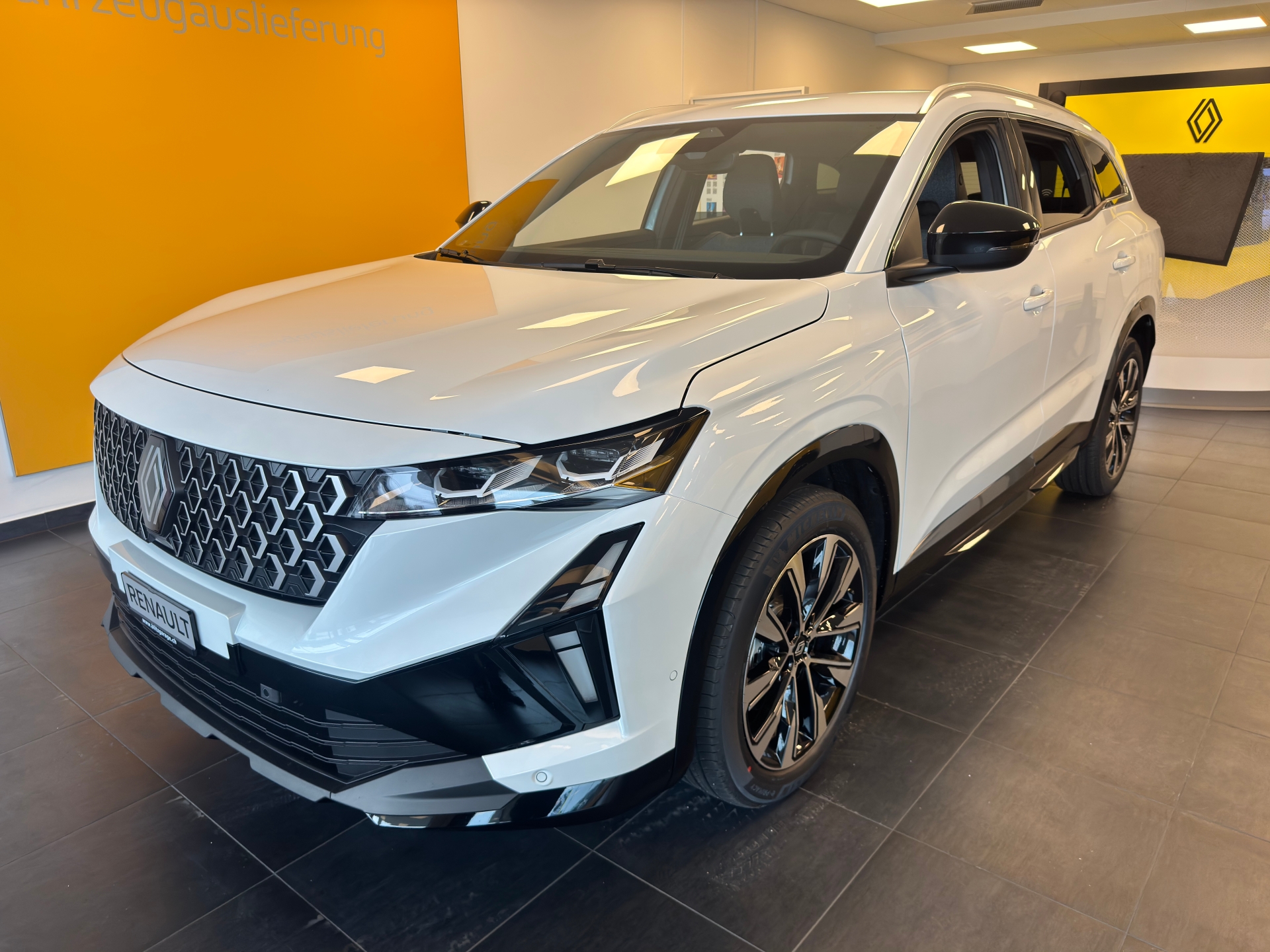 RENAULT Espace Full Hybrid E-Tech