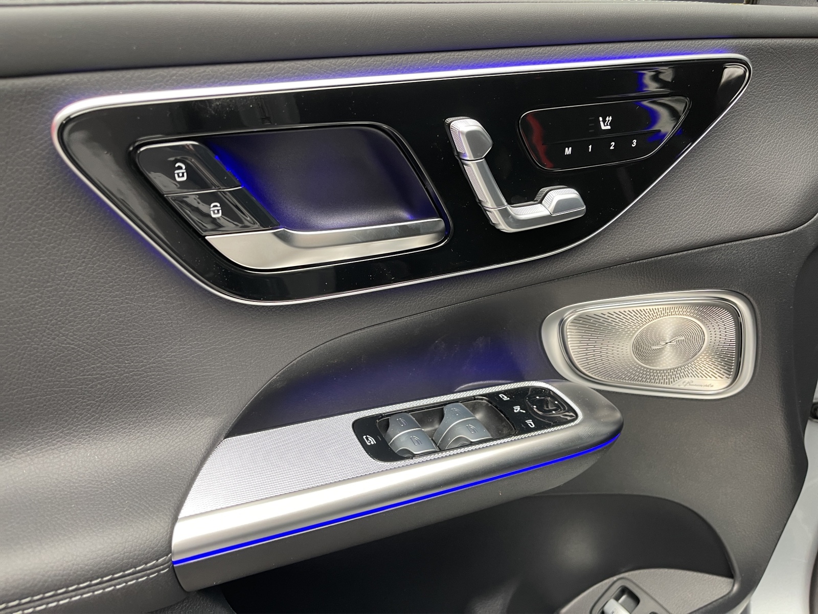 MERCEDES-BENZ GLC 400 e 4M EQ-STAR 9G-Tronic-image-12