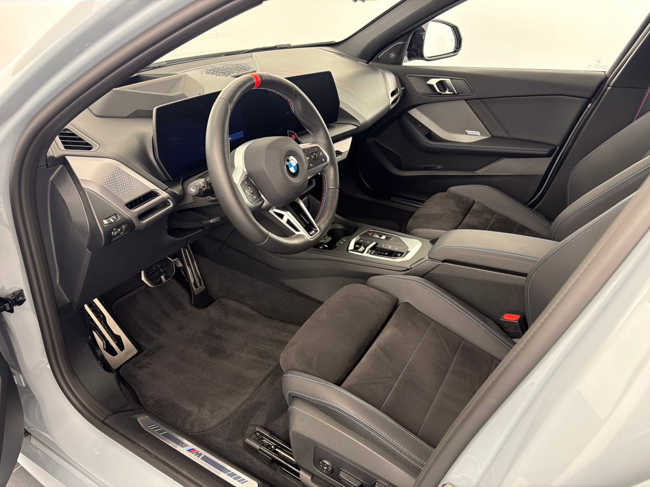 BMW M135 xDrive M Sport Pro-image-4
