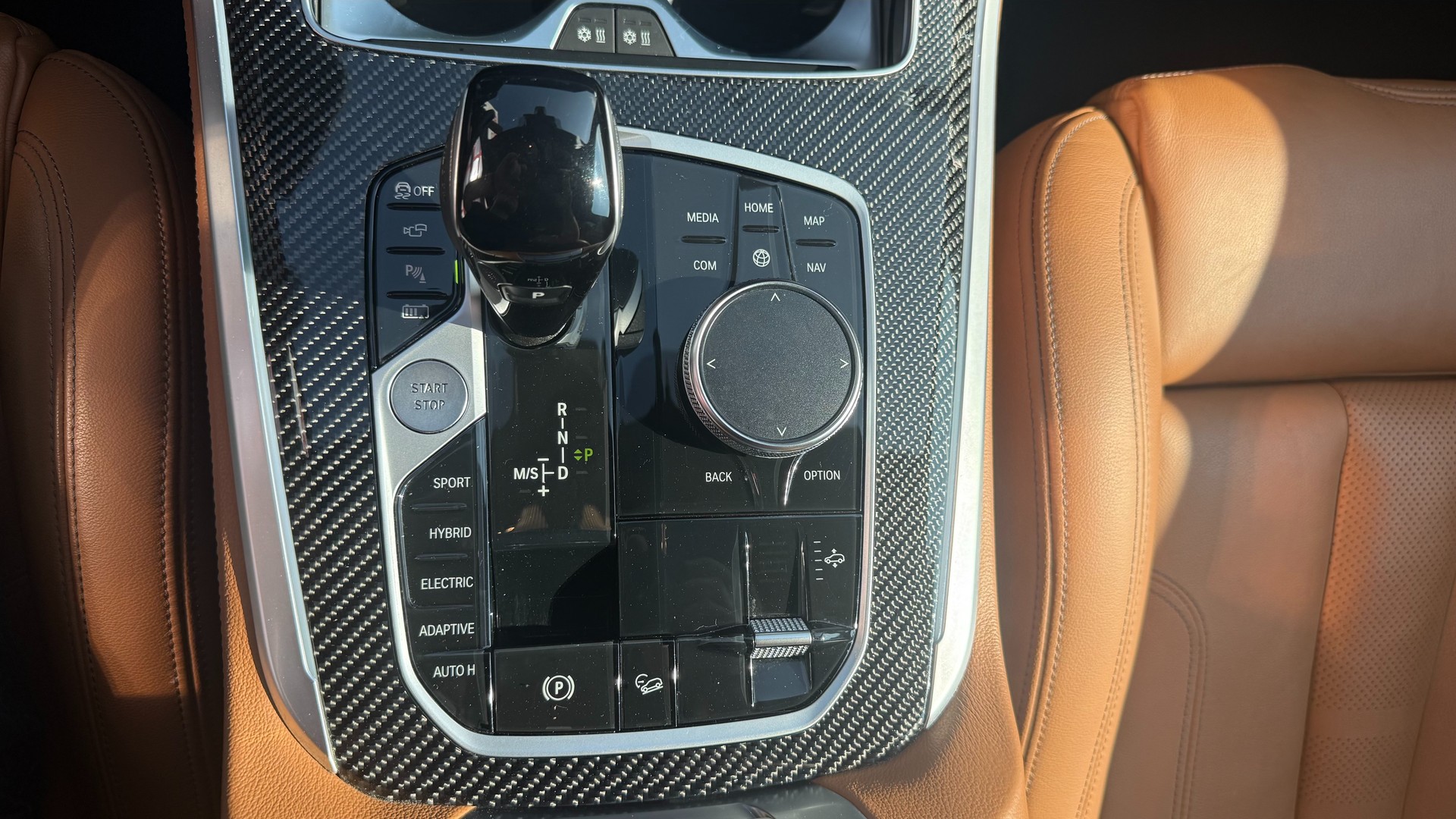 BMW X5 xDrive 45e M Sport Steptronic-image-12