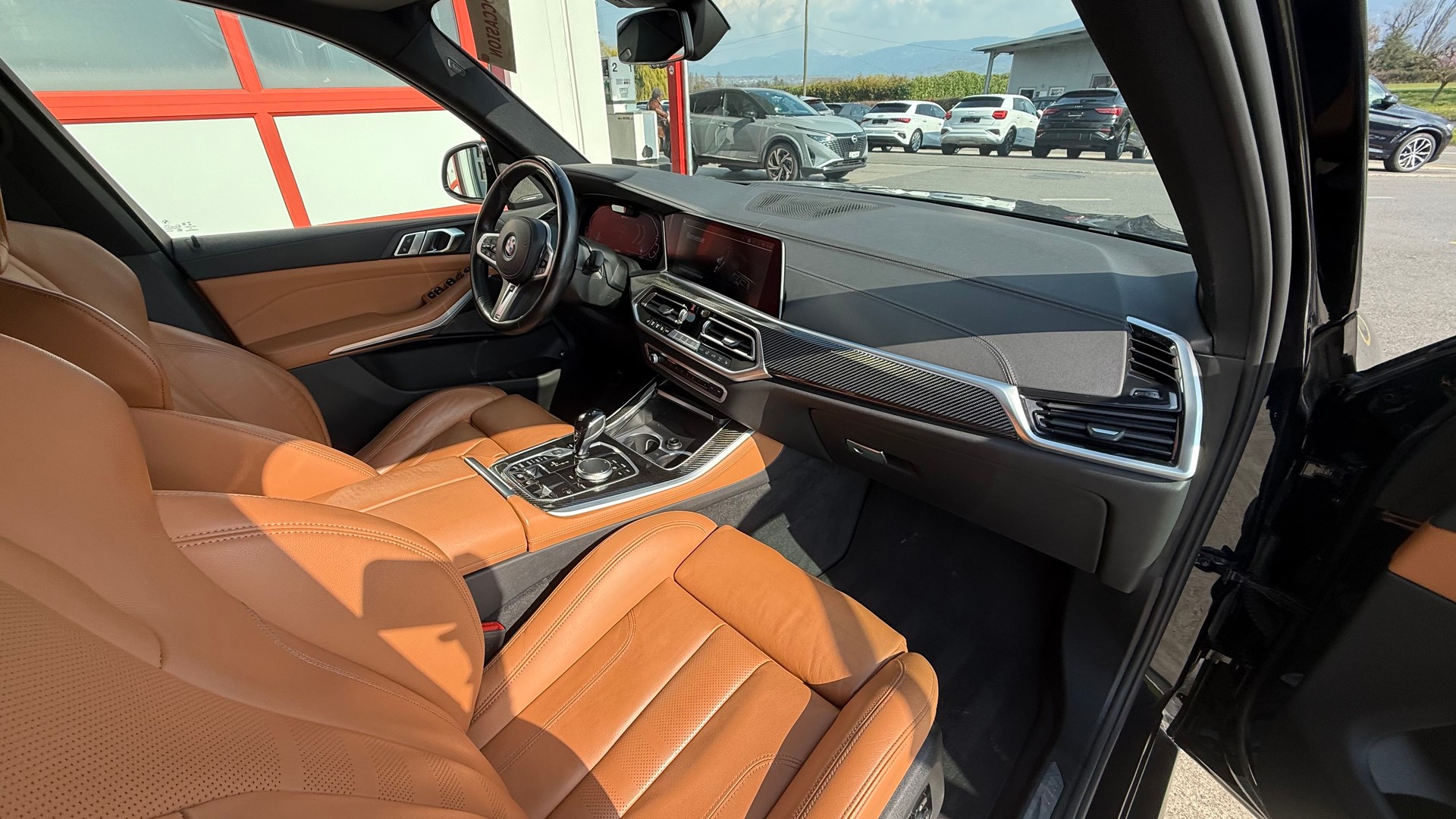 BMW X5 xDrive 45e M Sport Steptronic-image-6