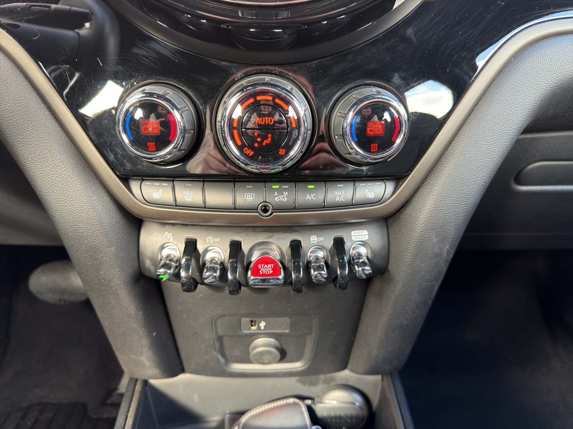 MINI Countryman Cooper ALL4 Steptronic-image-16