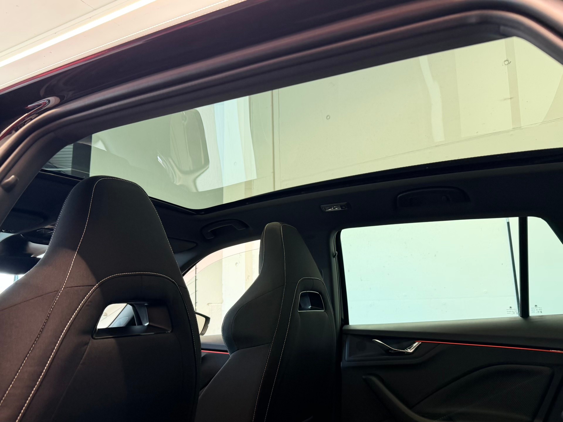SKODA Kamiq 1.5 TSI Monte Carlo DSG-image-16