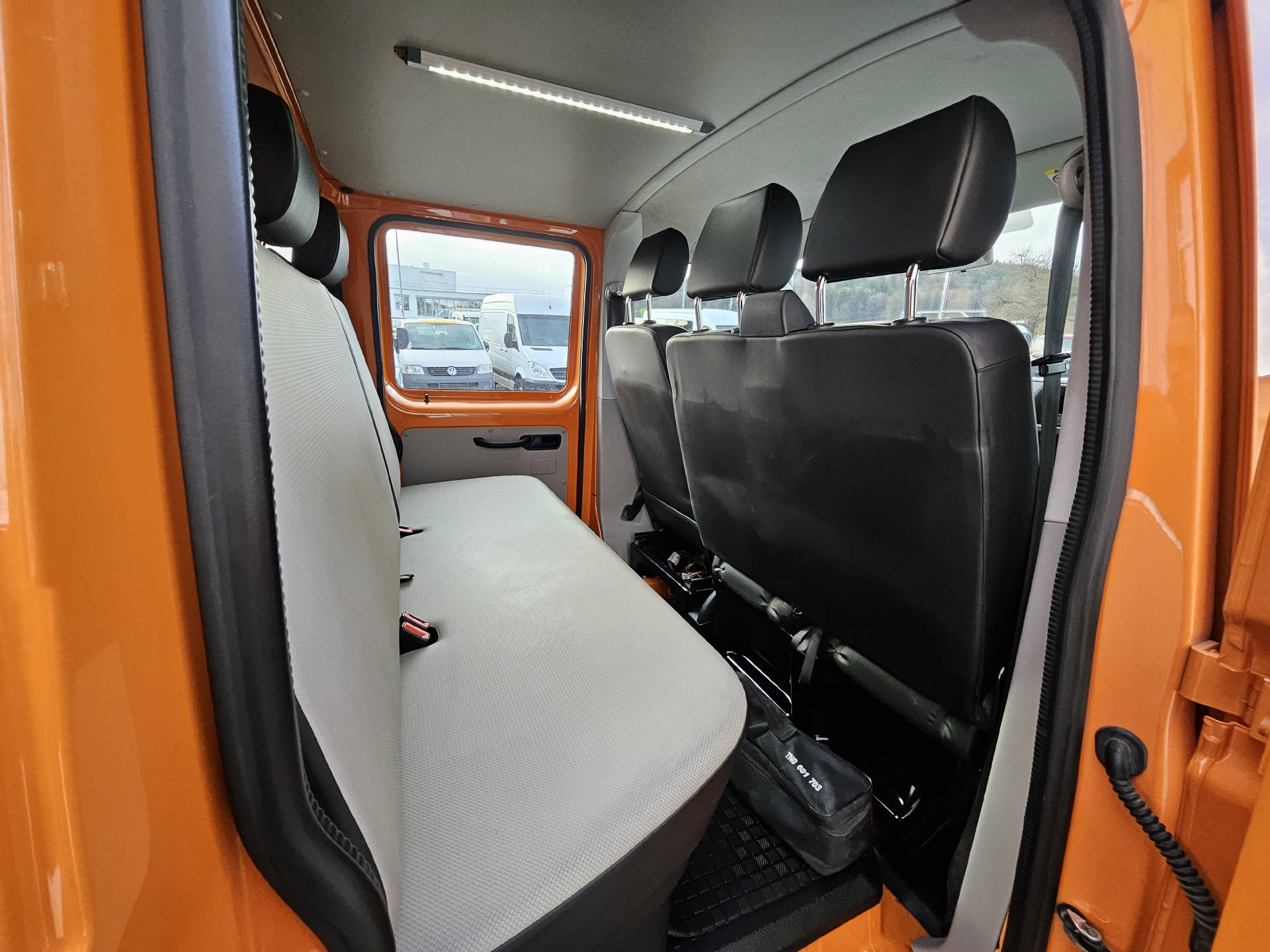 VW T6 DKab. Pick-up 3400 2.0 TDI 150 4motion-image-15