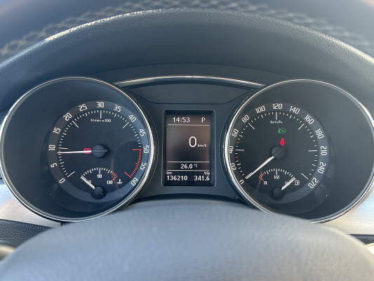 SKODA Superb 2.0TDi Elegance4x4-image-9